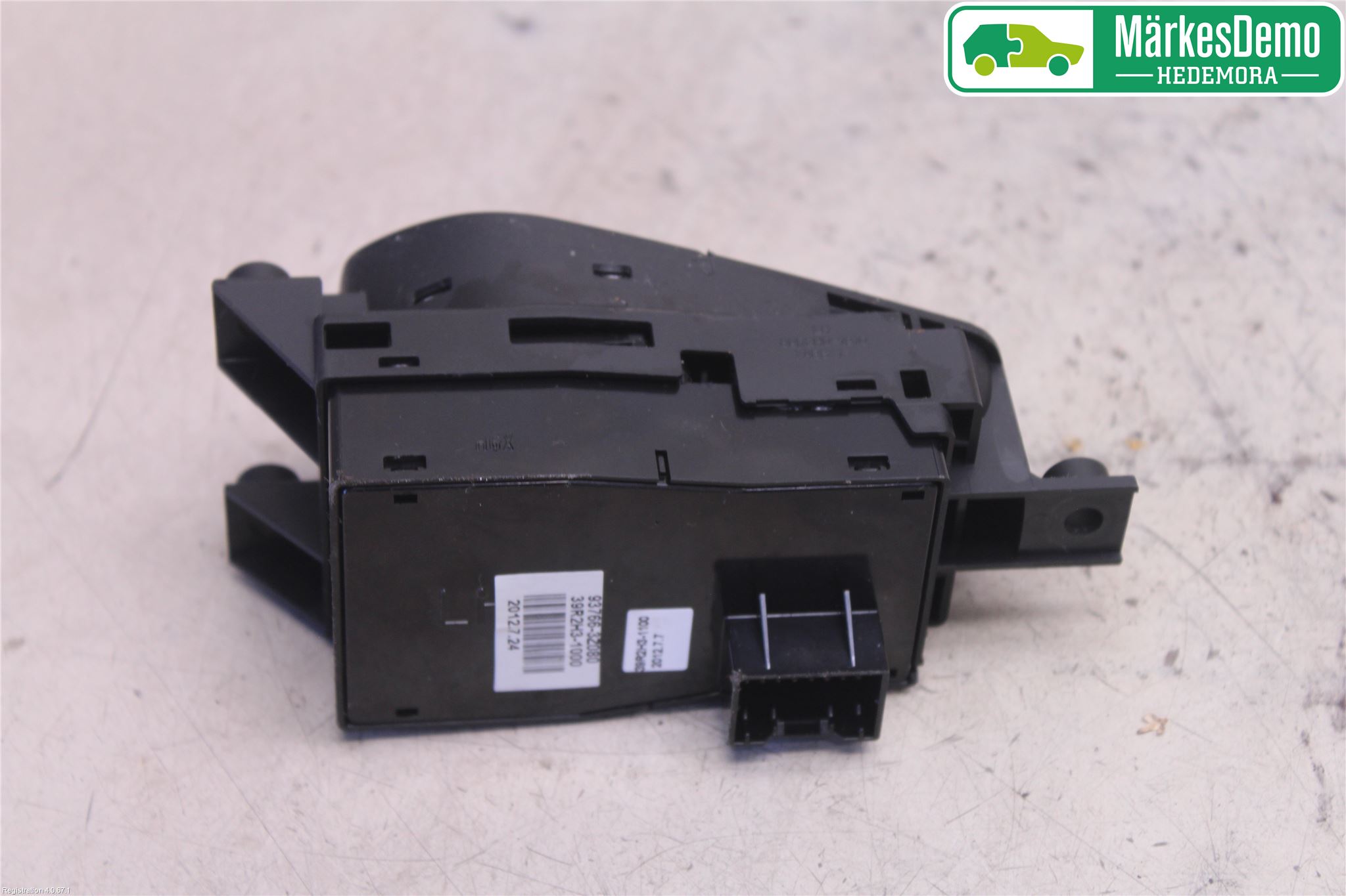 Hyundai i40 08-15 Bryter Parkeringsbrems