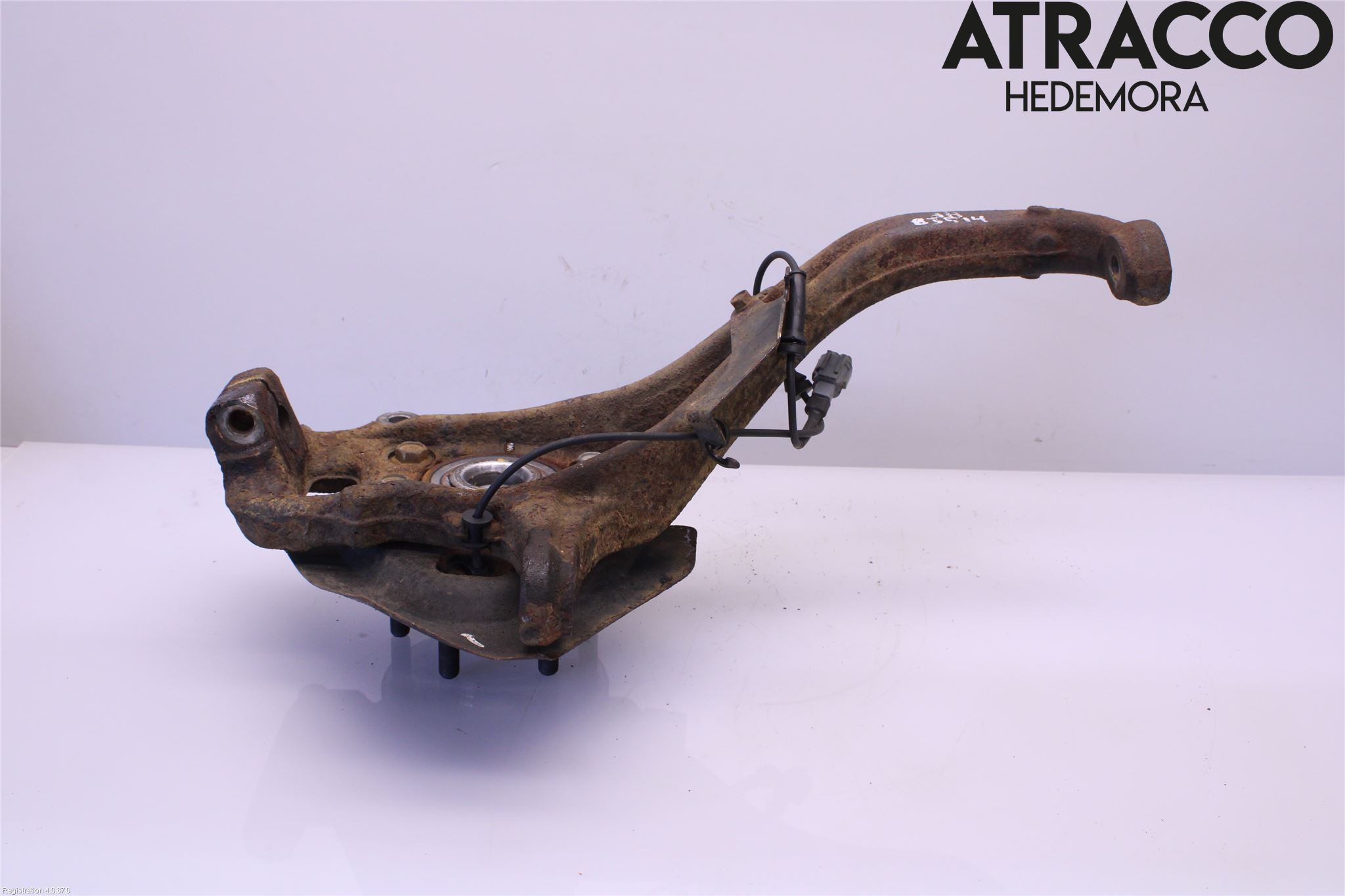 Nissan NAVARA 05-16 Spindel Hf
