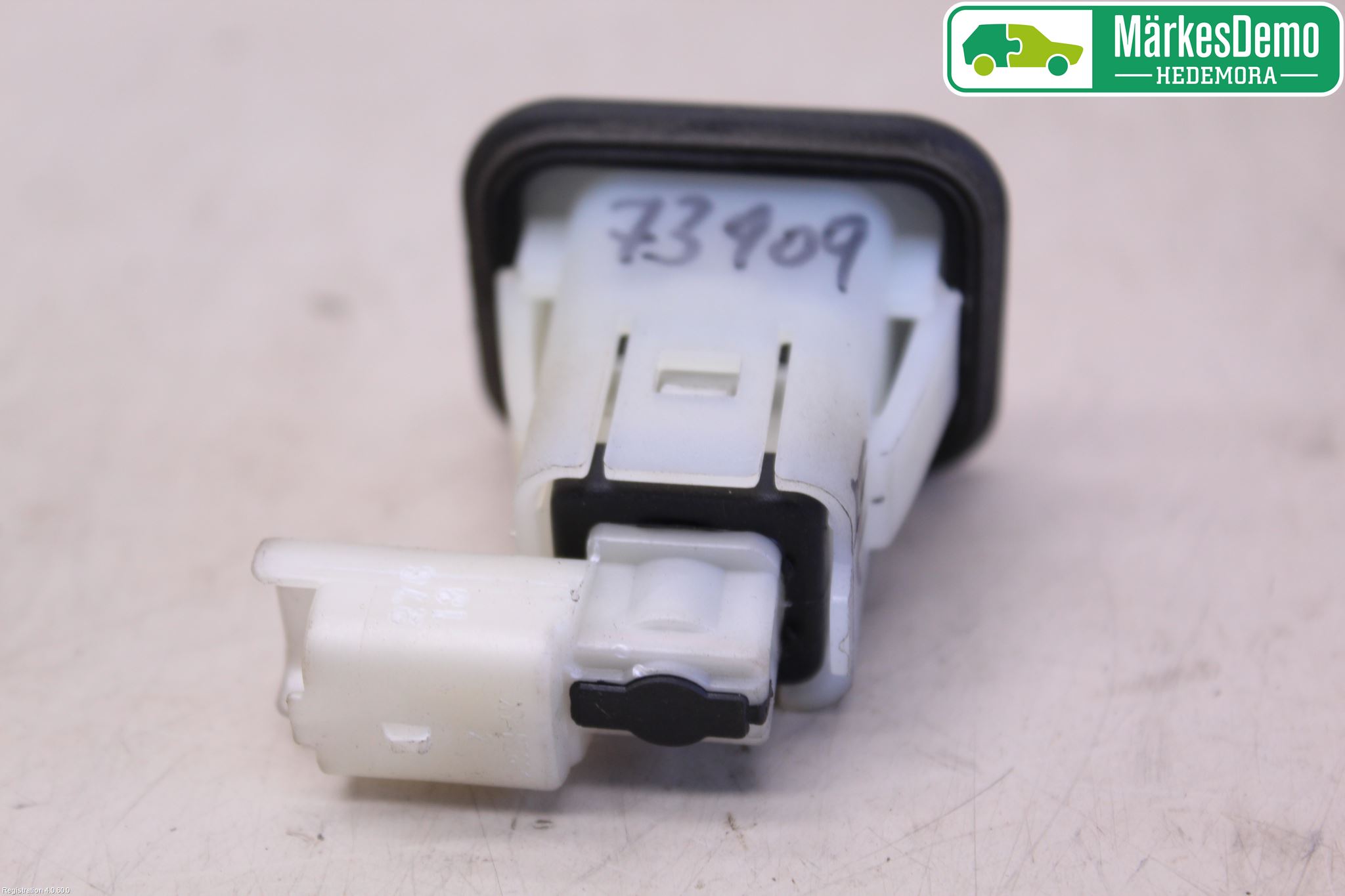 Citroen C4 GRAND PICASSO 14-18 Bryter Bakluke