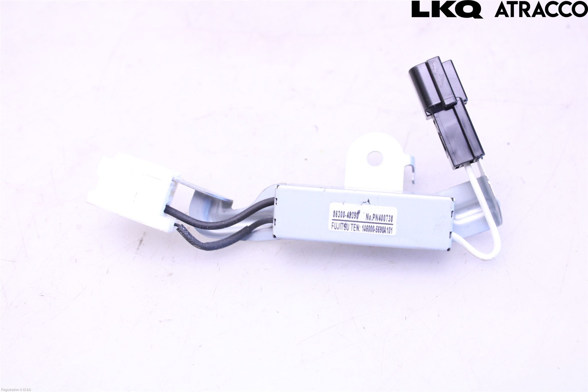 Lexus RX AL20 16-22 Stereo Antenneforsterker