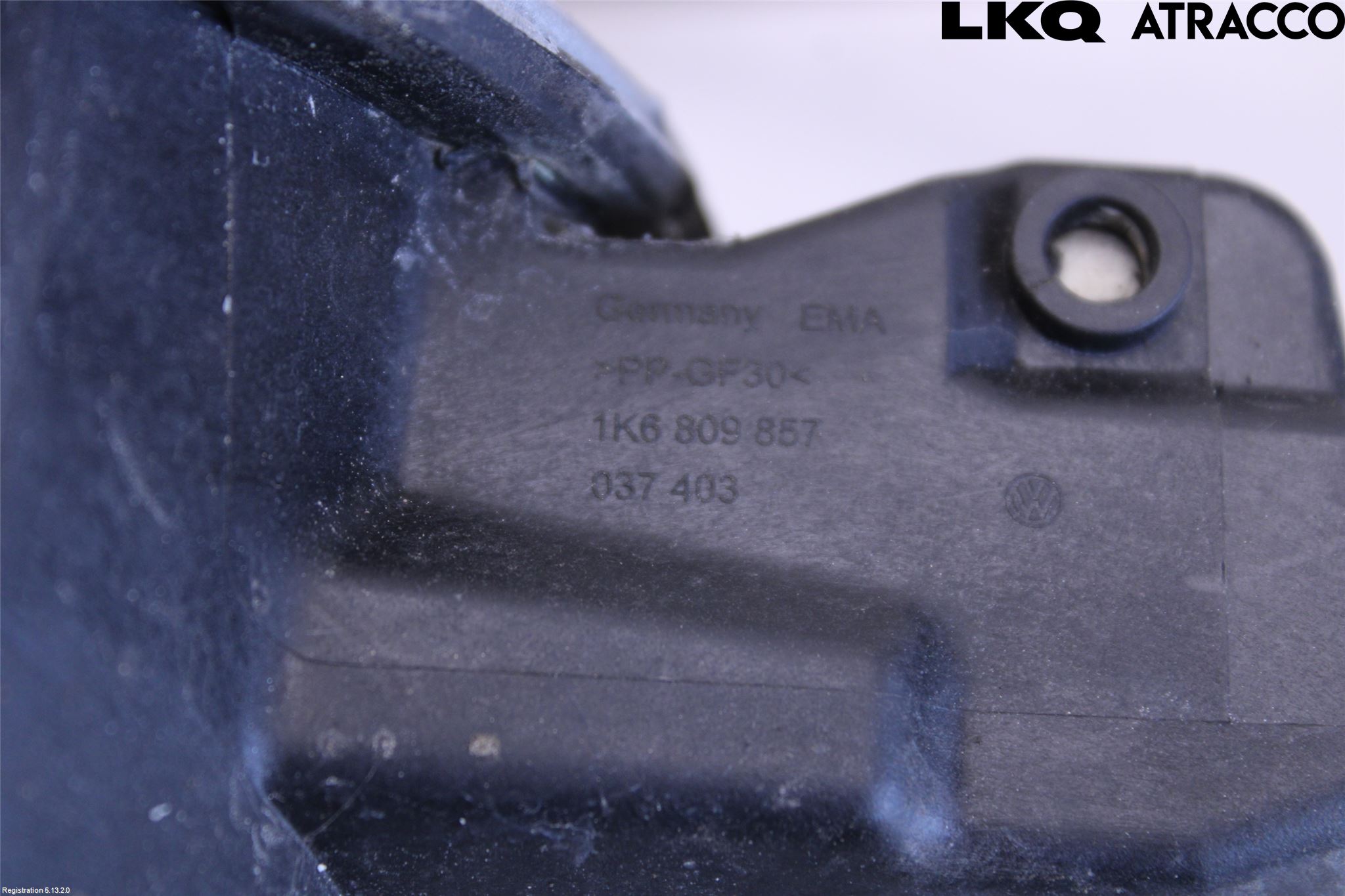 Volkswagen VW GOLF V 04-09 Drivstoff Tankluke