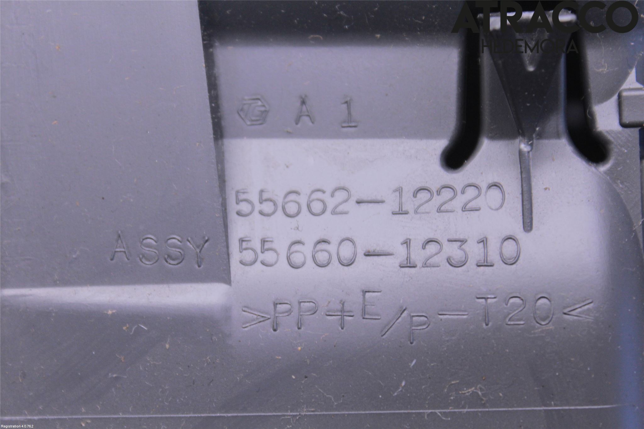 Toyota COROLLA 98-01 Dashbord Kanal - Dyse