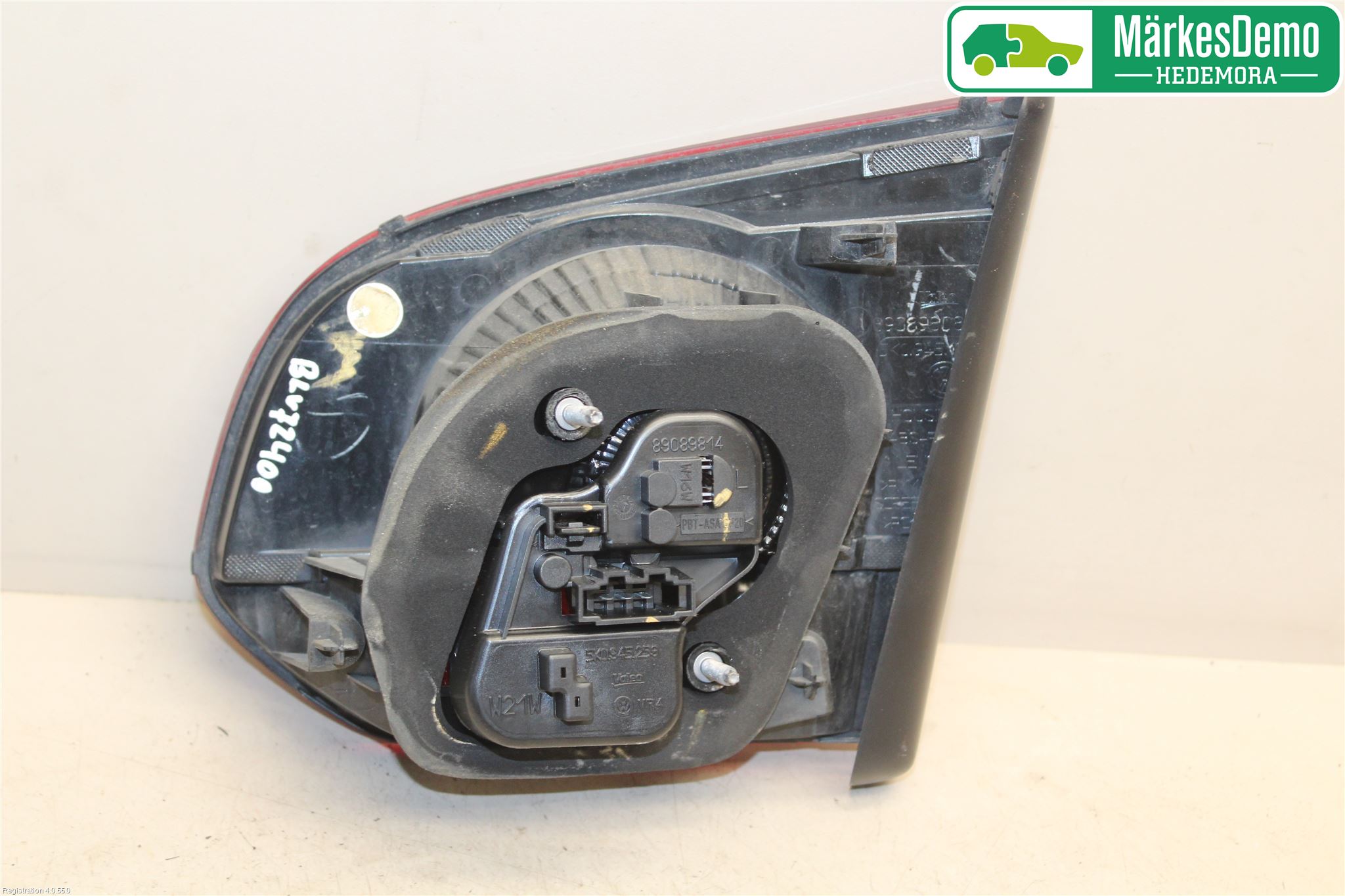 Volkswagen VW GOLF VI 09-13 Baklykt Venstre  På Luke(Indre
