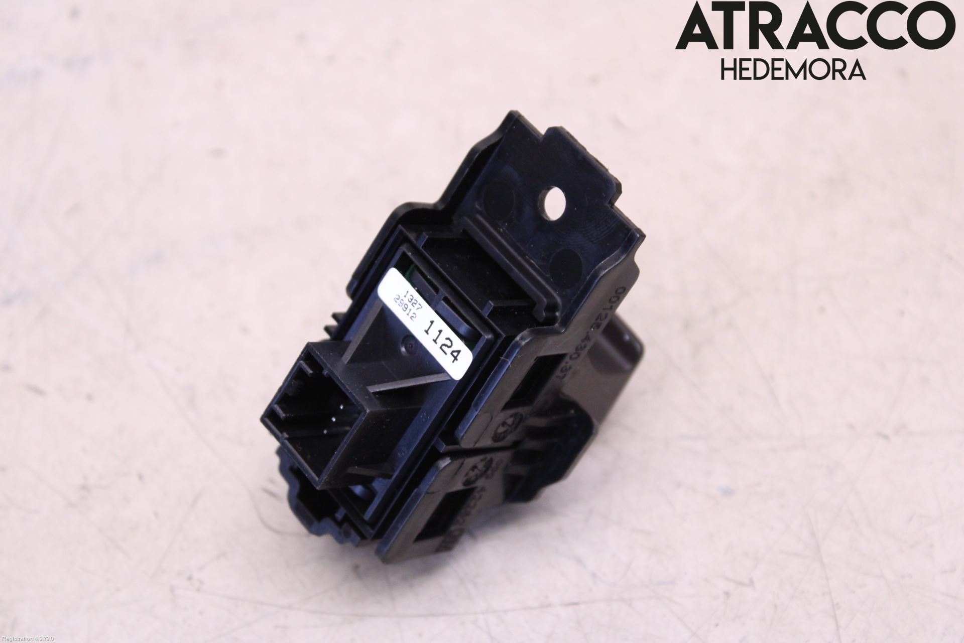 Opel INSIGNIA 09-16 Bryter Parkeringsbrems