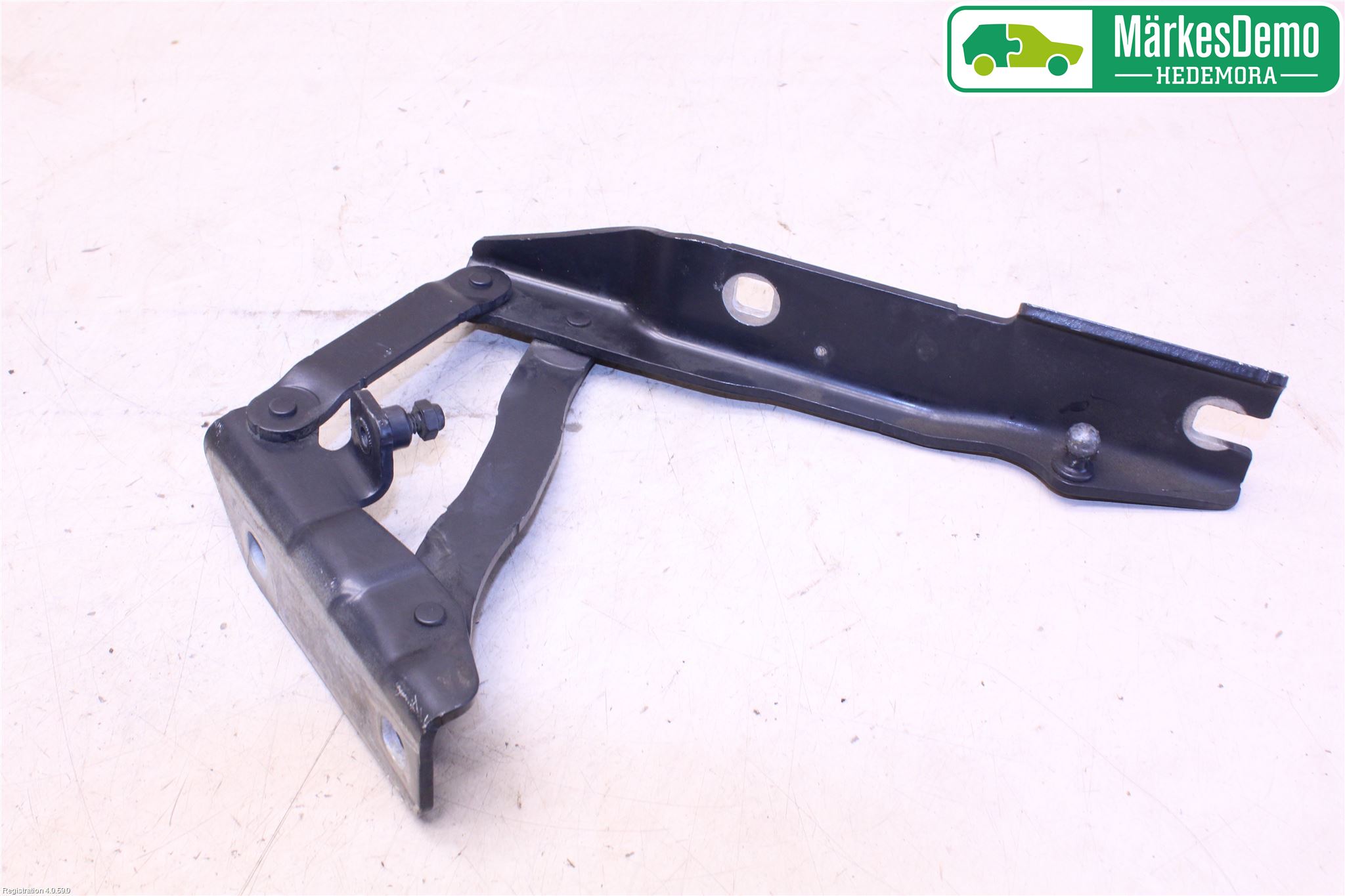 BMW 5 E60/61 Sed/Tou 02-10 Panser Hengsel - Hengsler