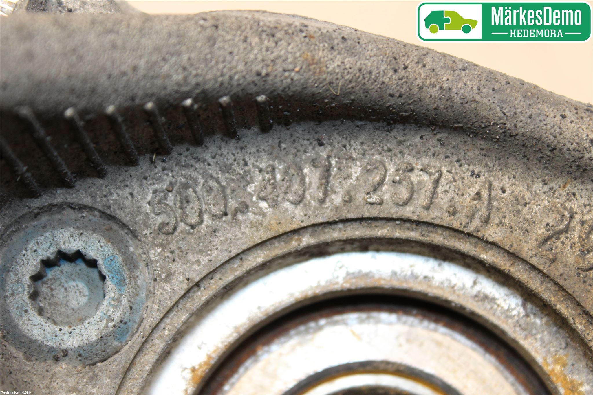 Volkswagen VW PASSAT 15-19 Spindel Vf