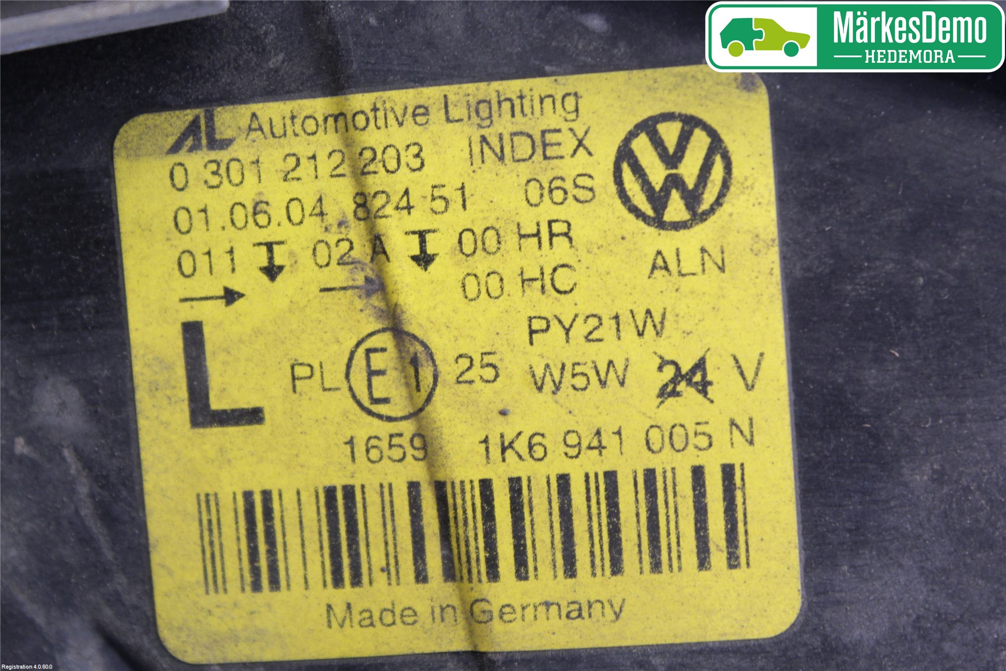 Volkswagen VW GOLF V 04-09 Frontlykt Venstre