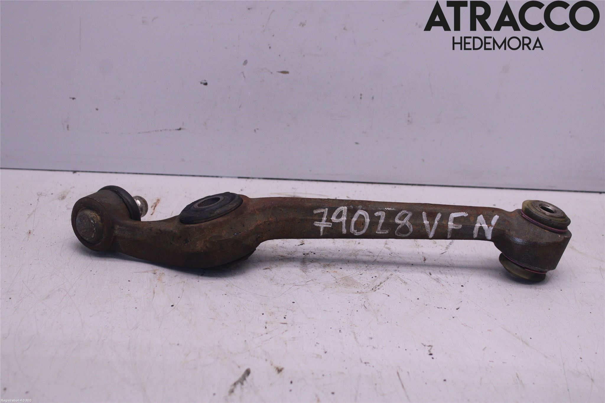 Ford ESCORT     86-90 Bærearm Foran Venstre Nedre