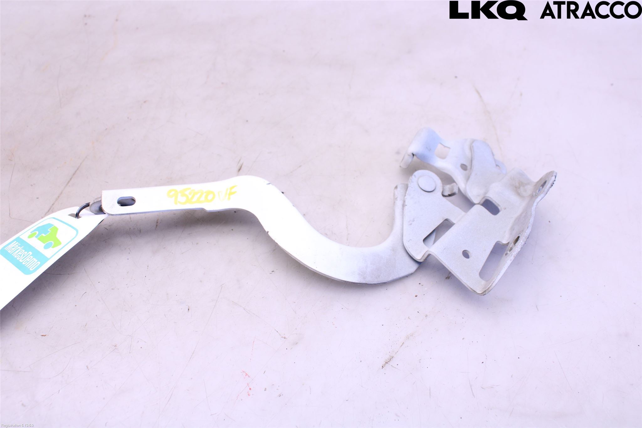 Toyota AURIS 13-19 Panser Hengsel - Hengsler