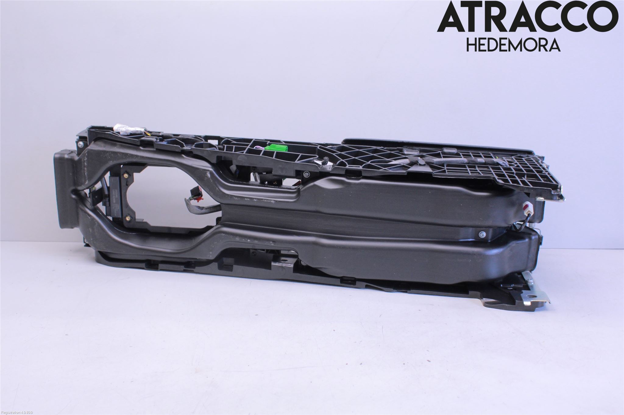 Jaguar XE (X760) 15-24 Innr Konsoll-Lomme