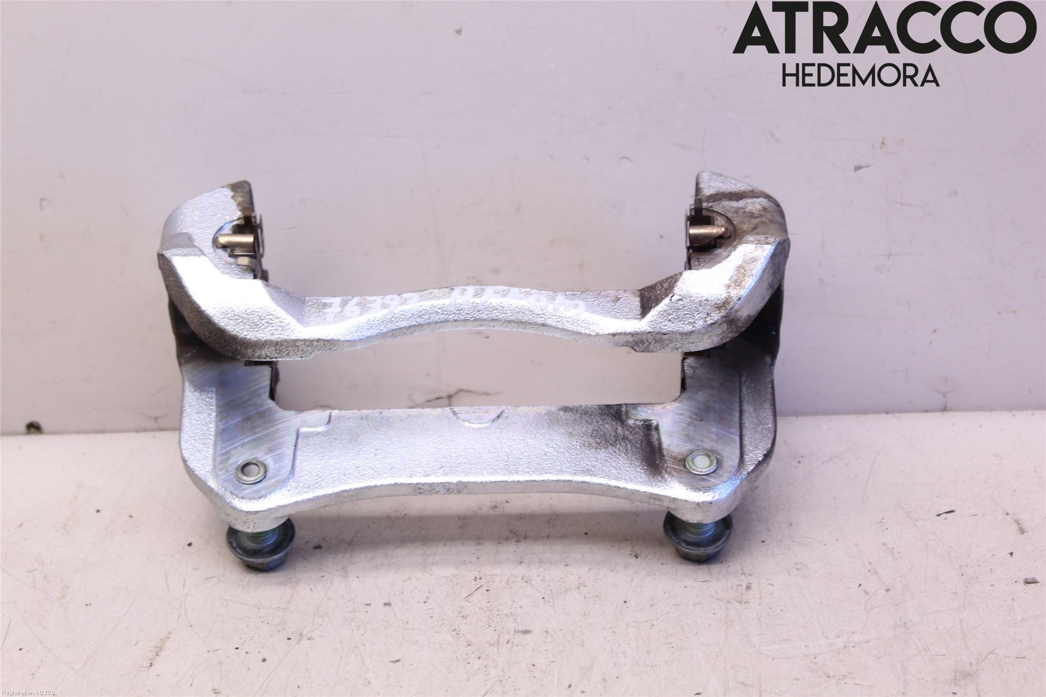 Toyota RAV4 19- Bremsecaliper Feste Holder