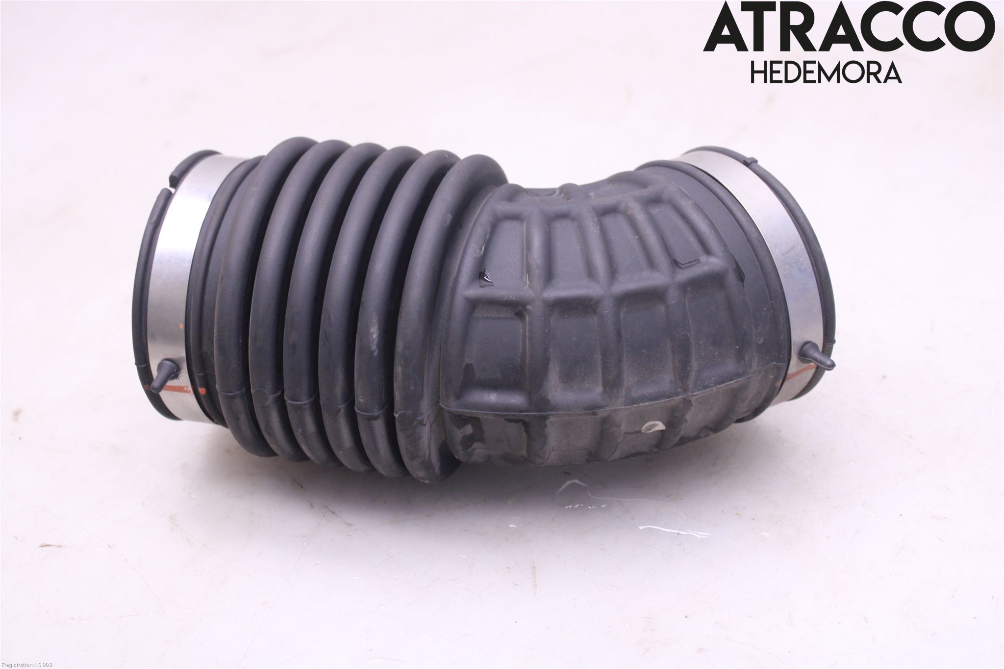 Nissan NAVARA 05-16 Intercooler Rør-Slange