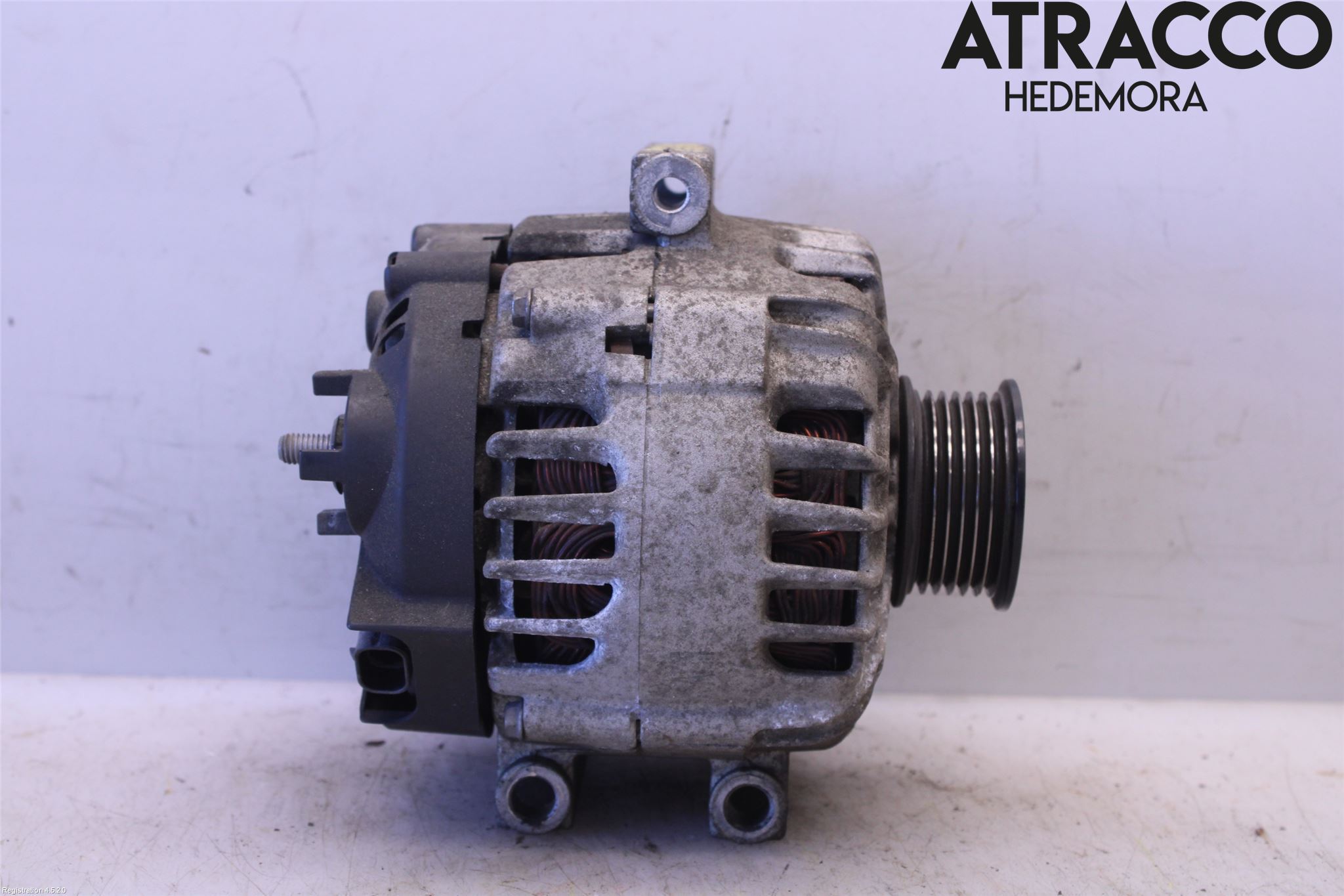 Opel INSIGNIA 09-16 Dynamo