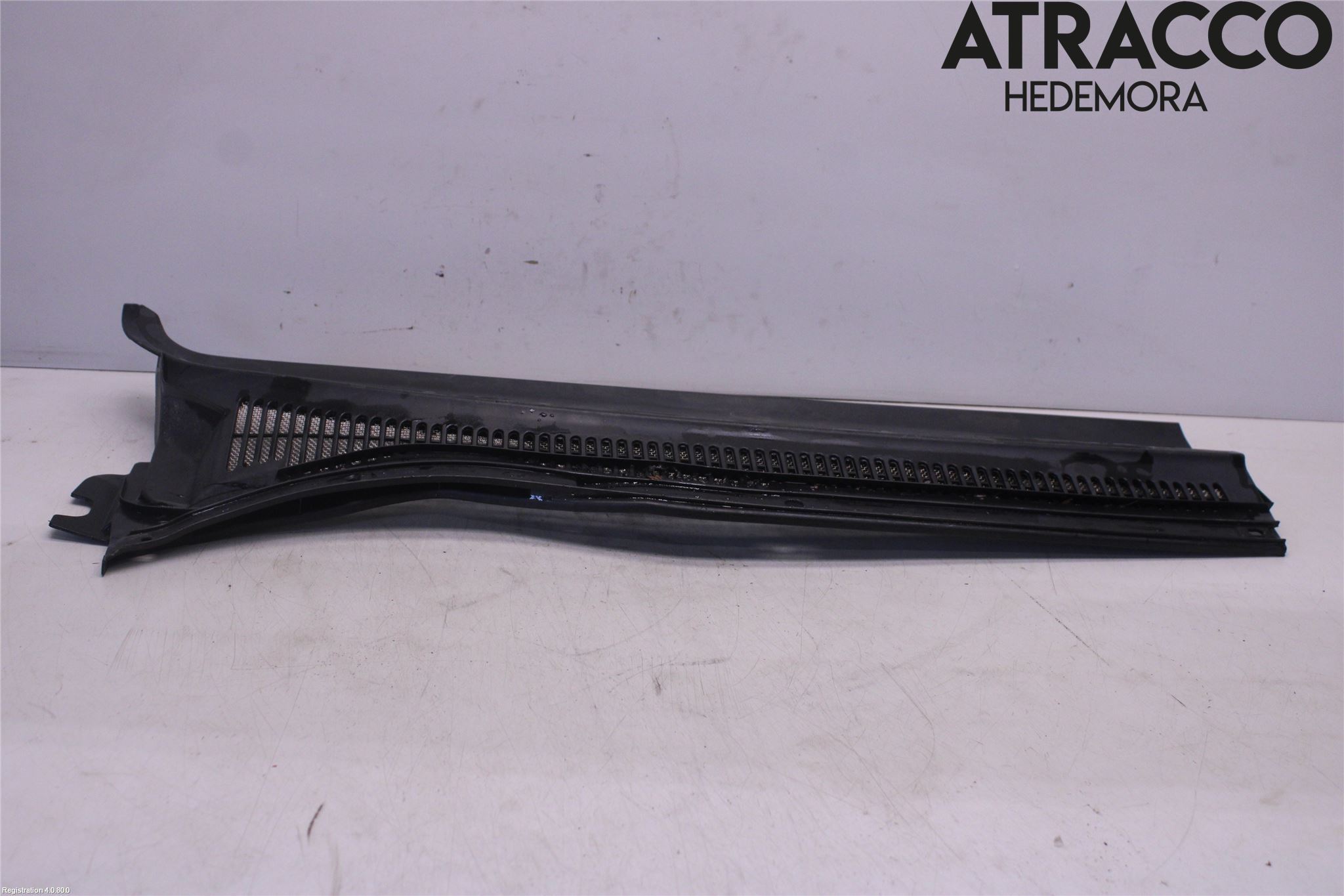 Toyota AVENSIS 03-06 Visker Deksel-Grill-Under Frr