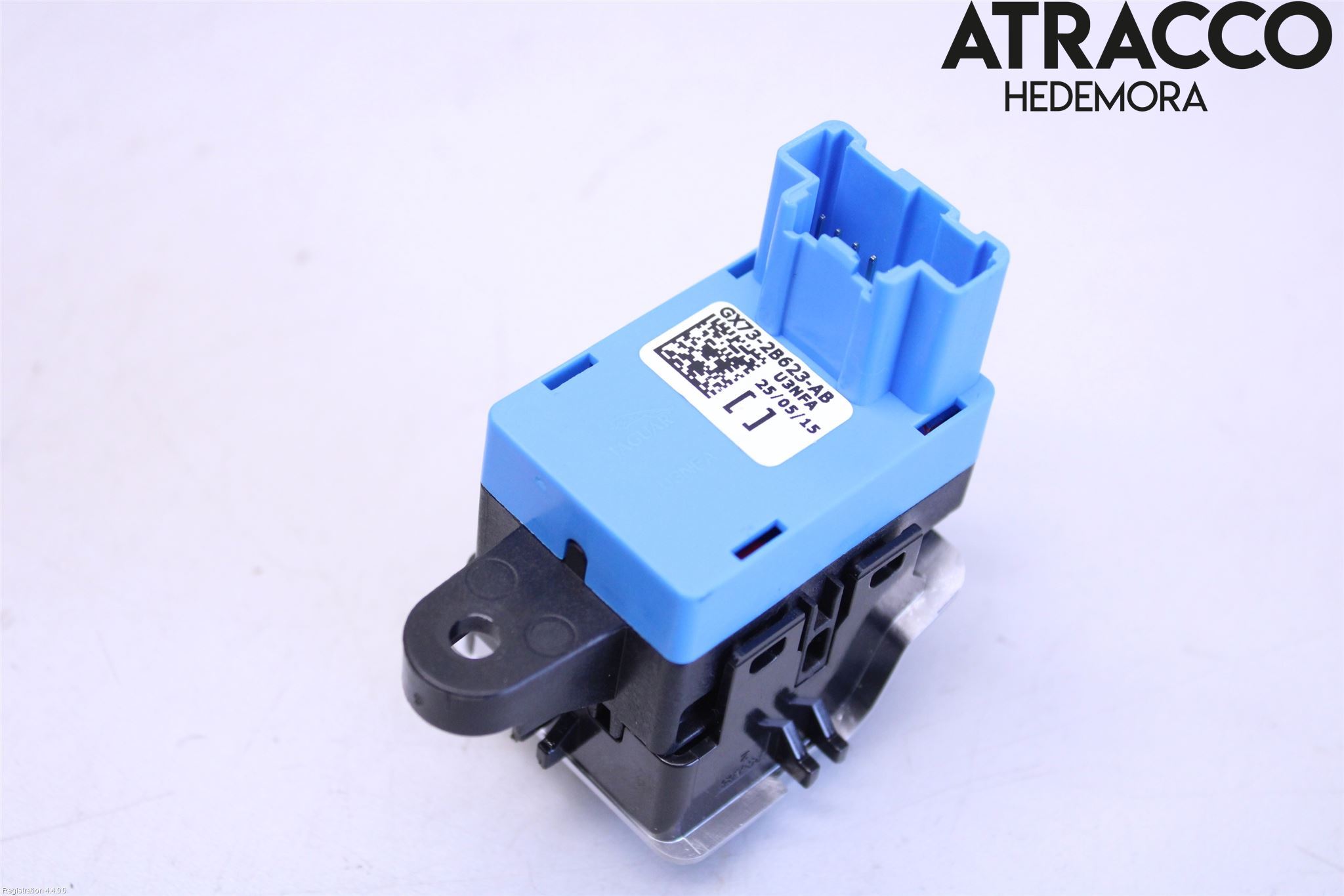 Jaguar XE (X760) 15-24 Bryter Parkeringsbrems