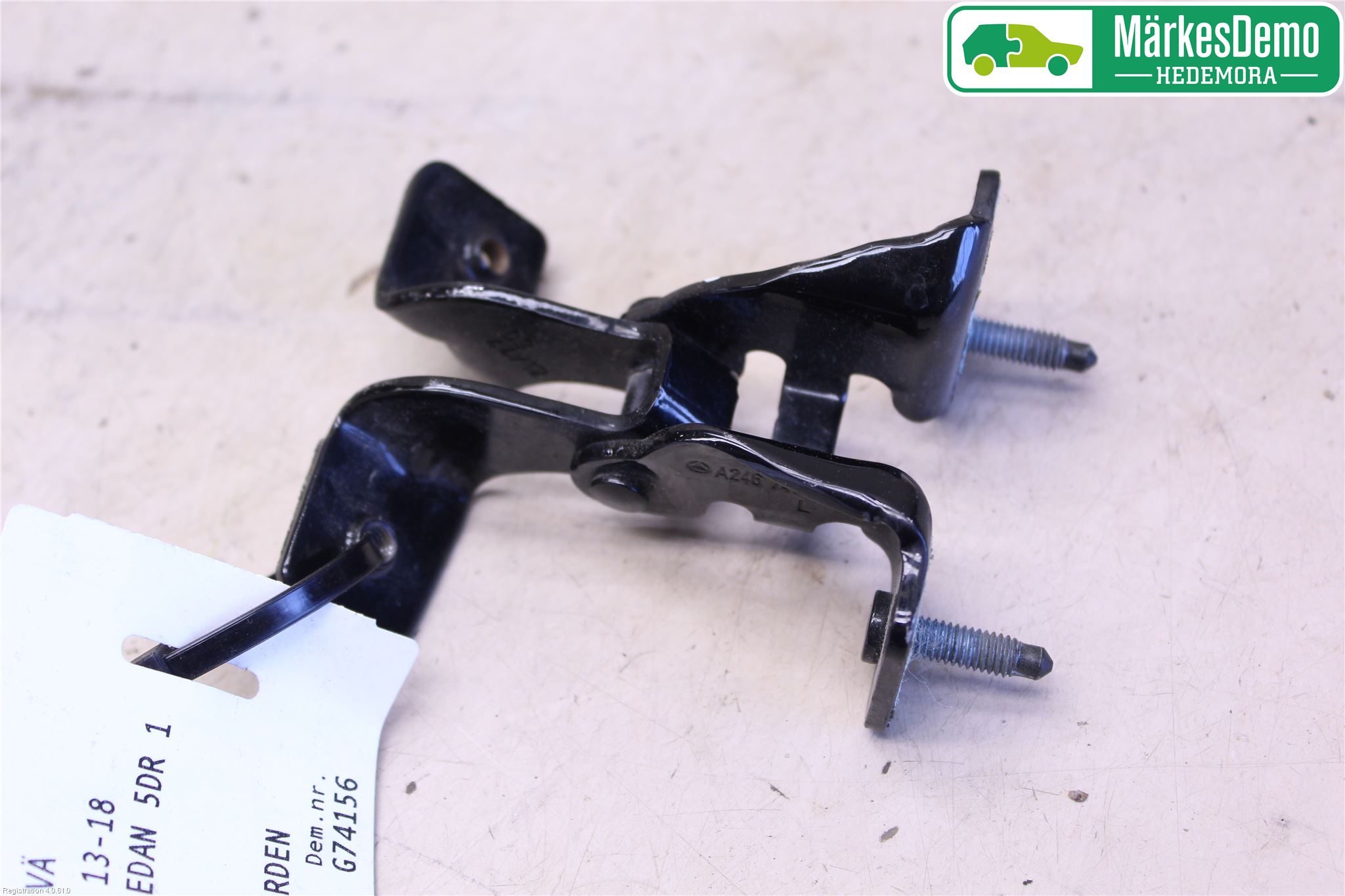 Mercedes-Benz MB A-KLASS (W176) 13-18 Bakluke Hengsel Venstre