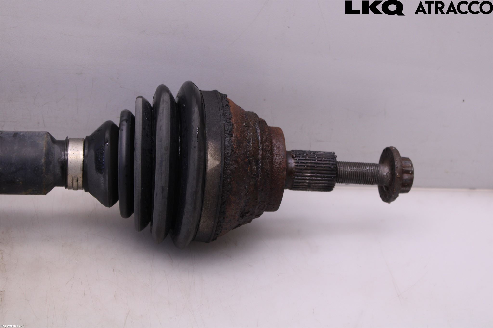 Volkswagen VW GOLF VI 09-13 Drivaksel Foran Kompl Høyre