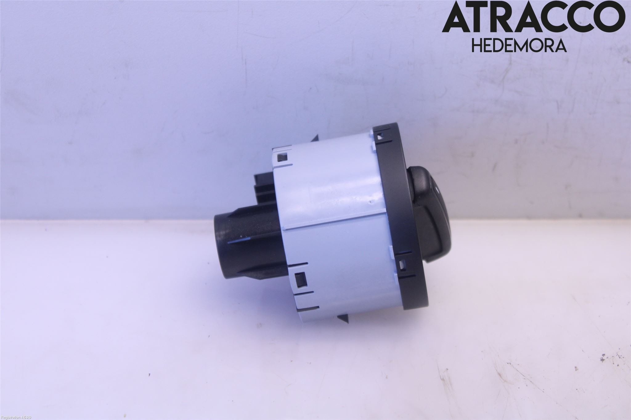 Skoda FABIA 15-21 Bryter Hovedlys