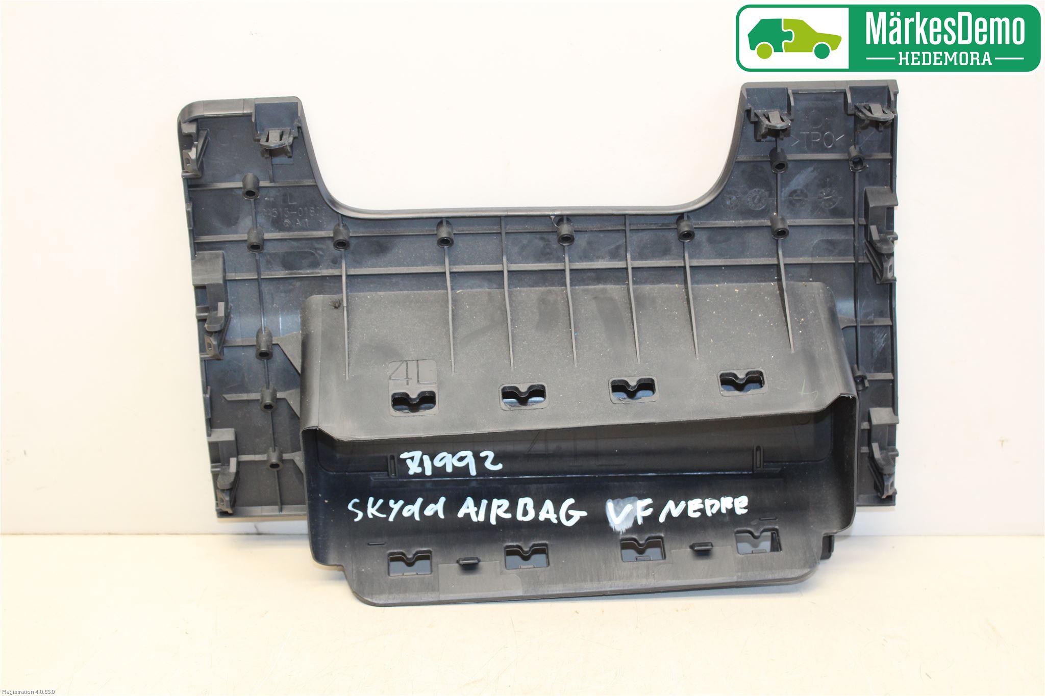 Toyota RAV4 13-18 Innr Dashbord Sparkeplate