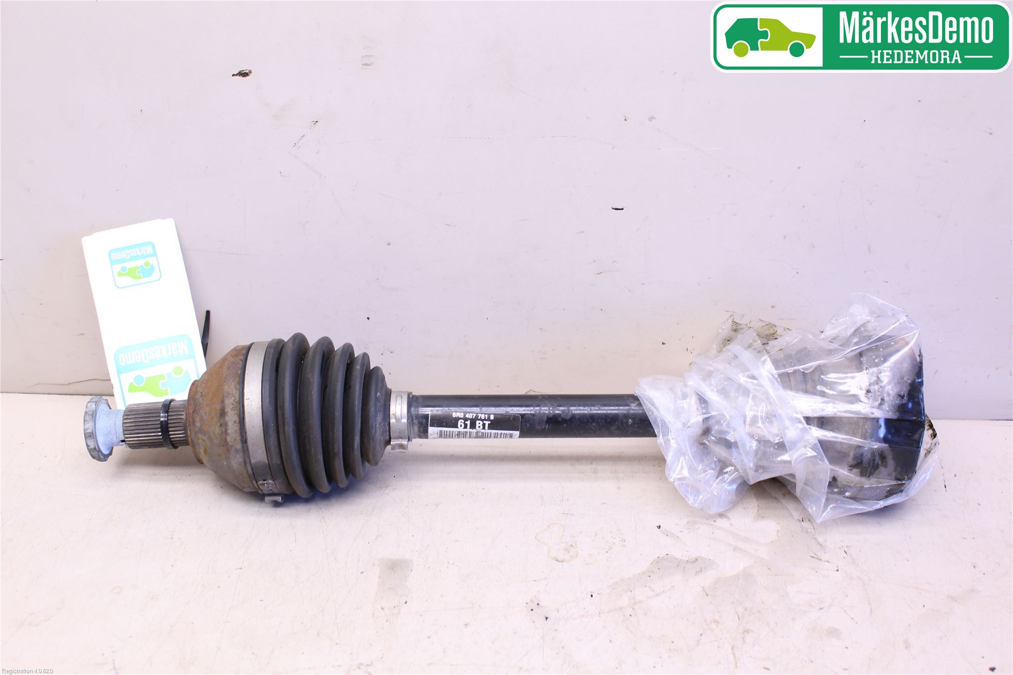 Skoda RAPID Drivaksel Foran Kompl Venstre