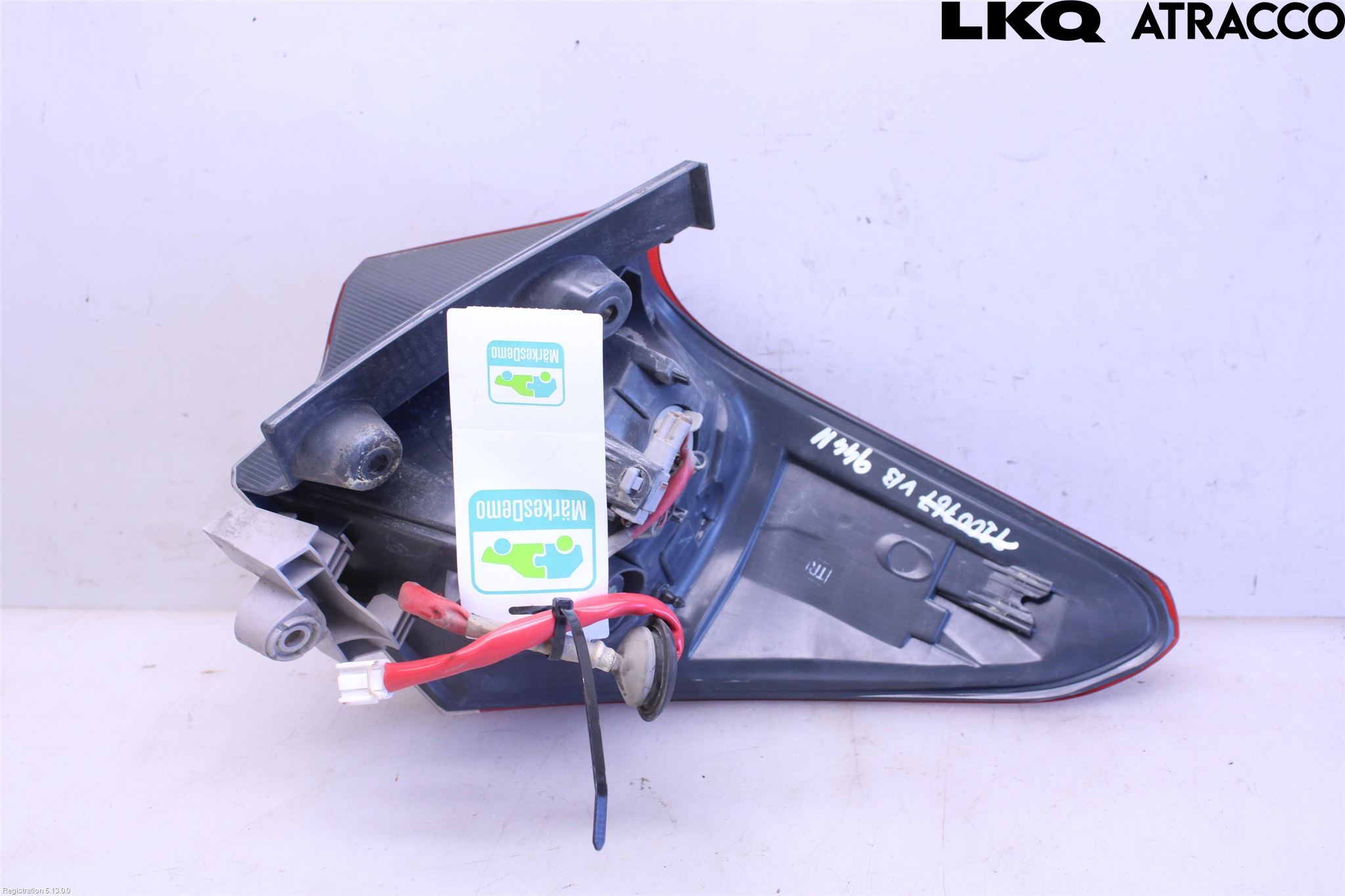 Toyota AURIS 13-19 Baklykt Venstre