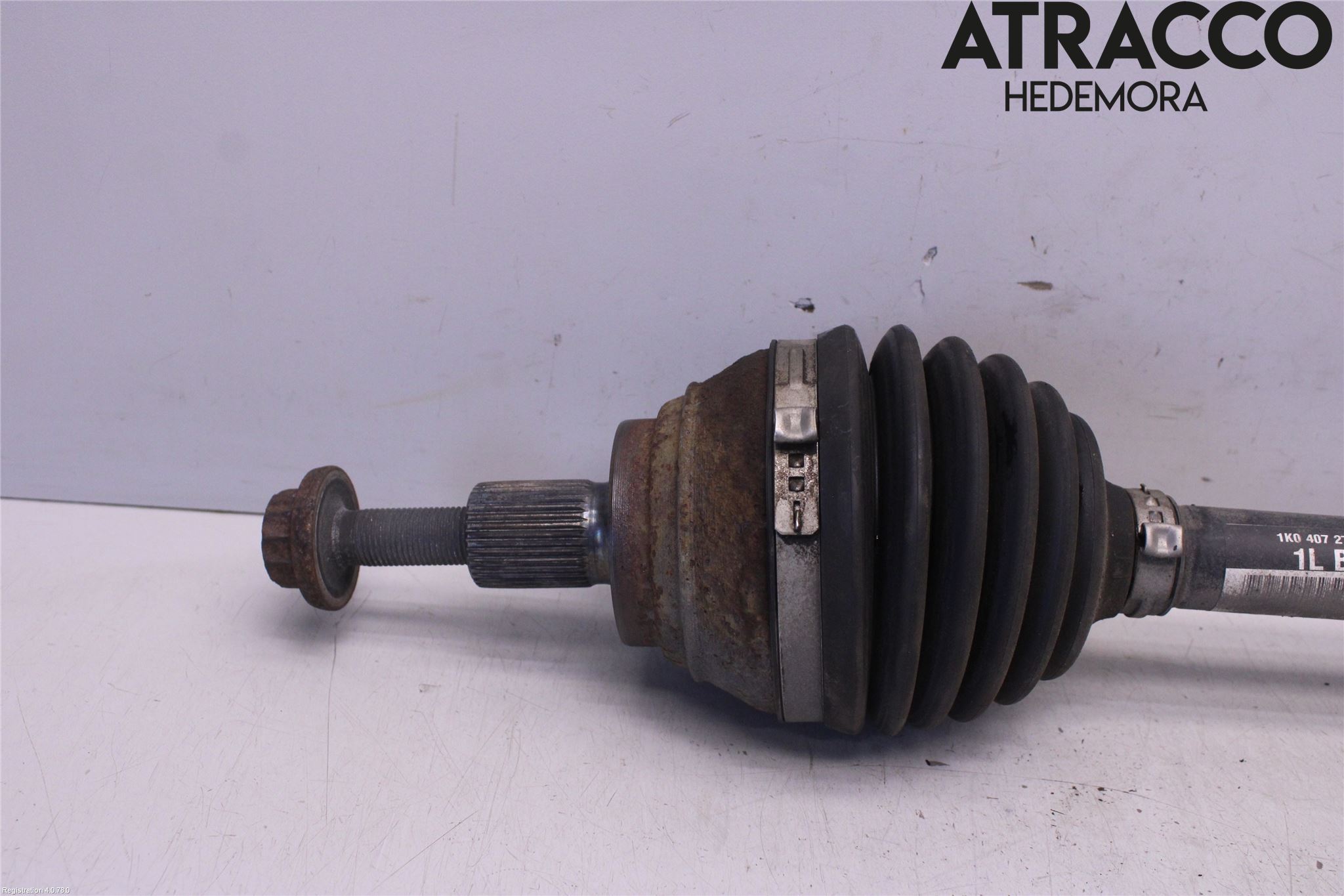 Audi A3/S3 8V 13-20 Drivaksel Foran Kompl Venstre