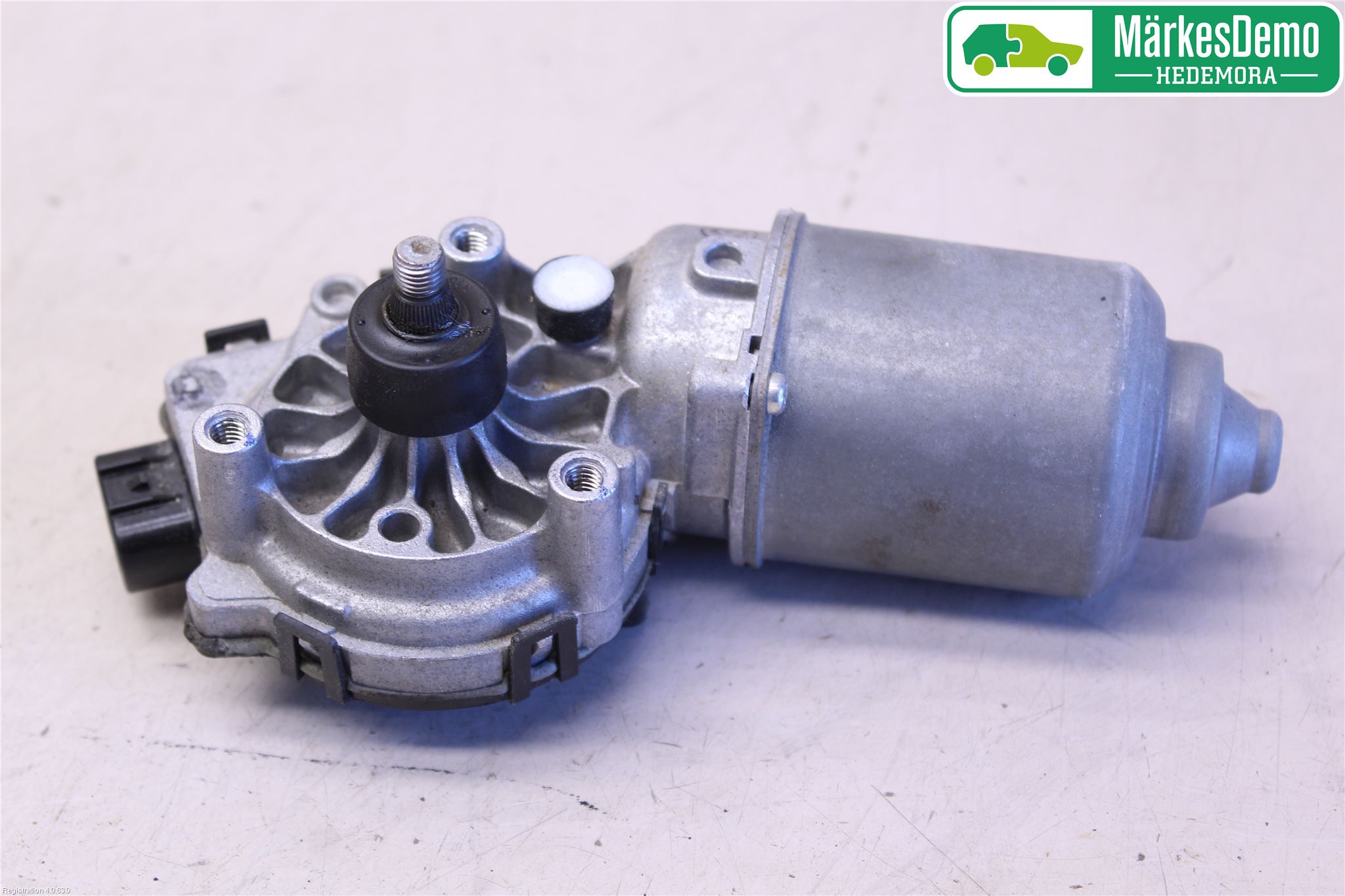 Toyota AURIS 13-19 Viskermotor Frontrute
