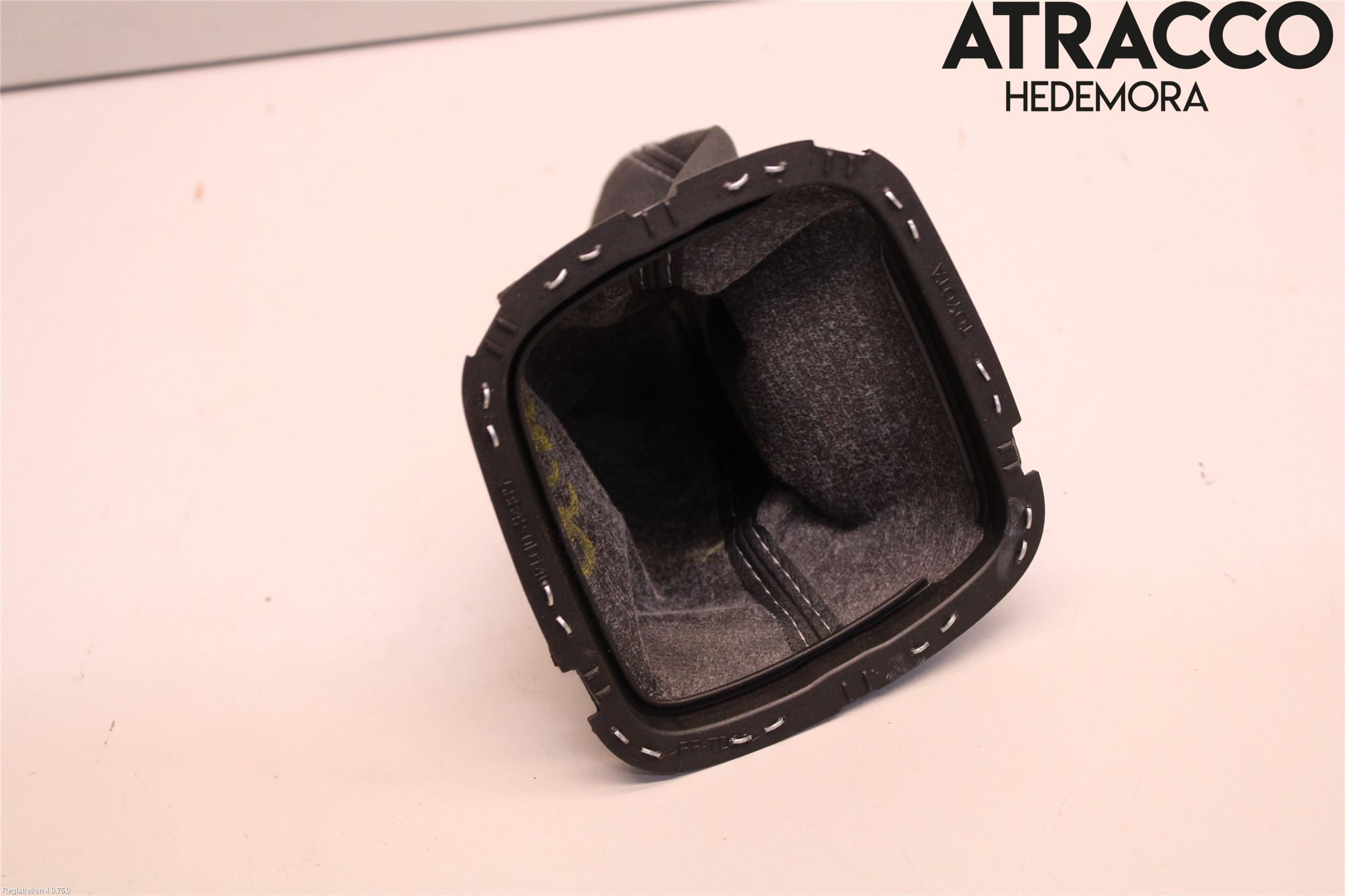 Toyota YARIS XP130 15-20 Gearspak Mansjett