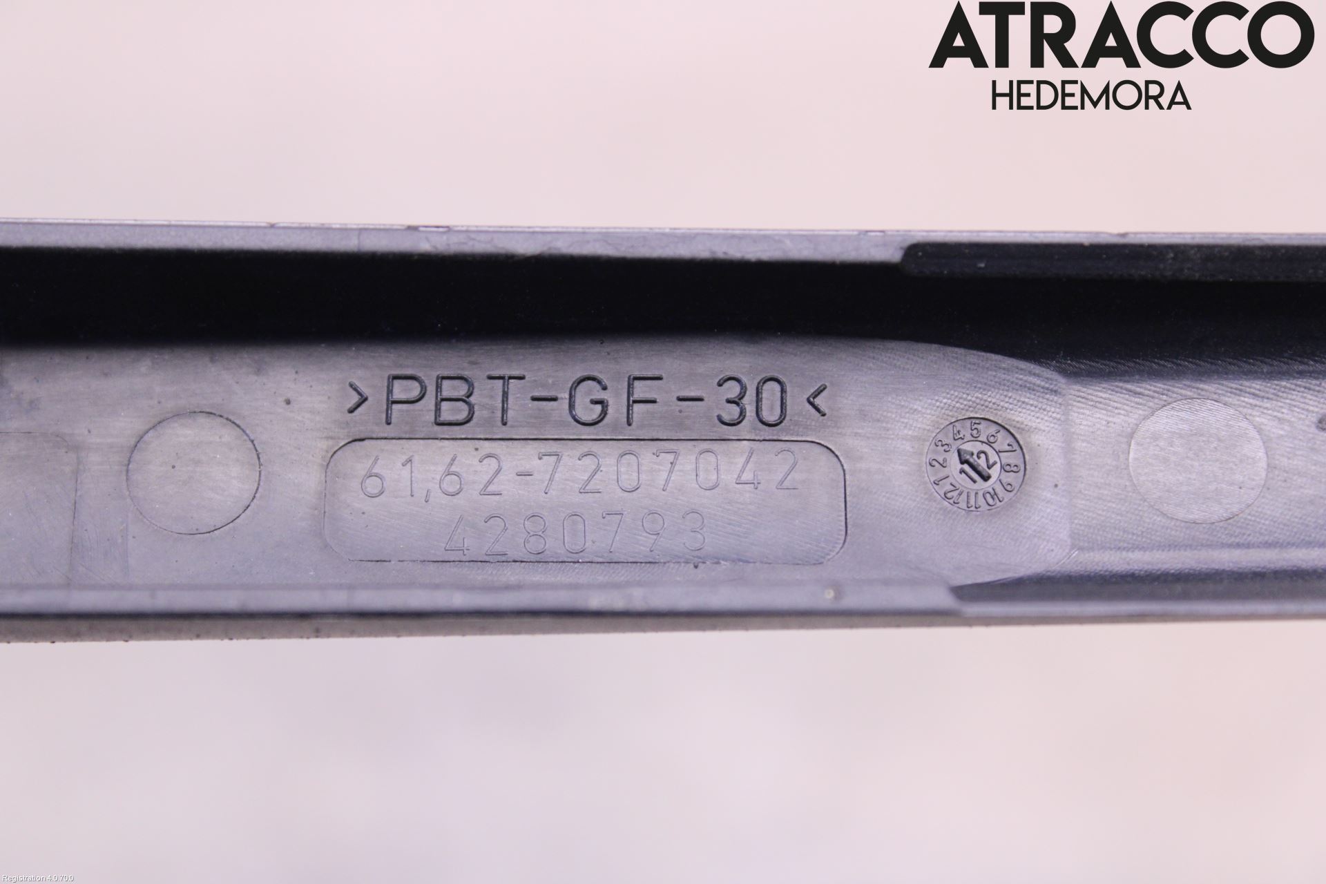 BMW 5 F10/F11/F18 09-17 Viskerarm Bakrute