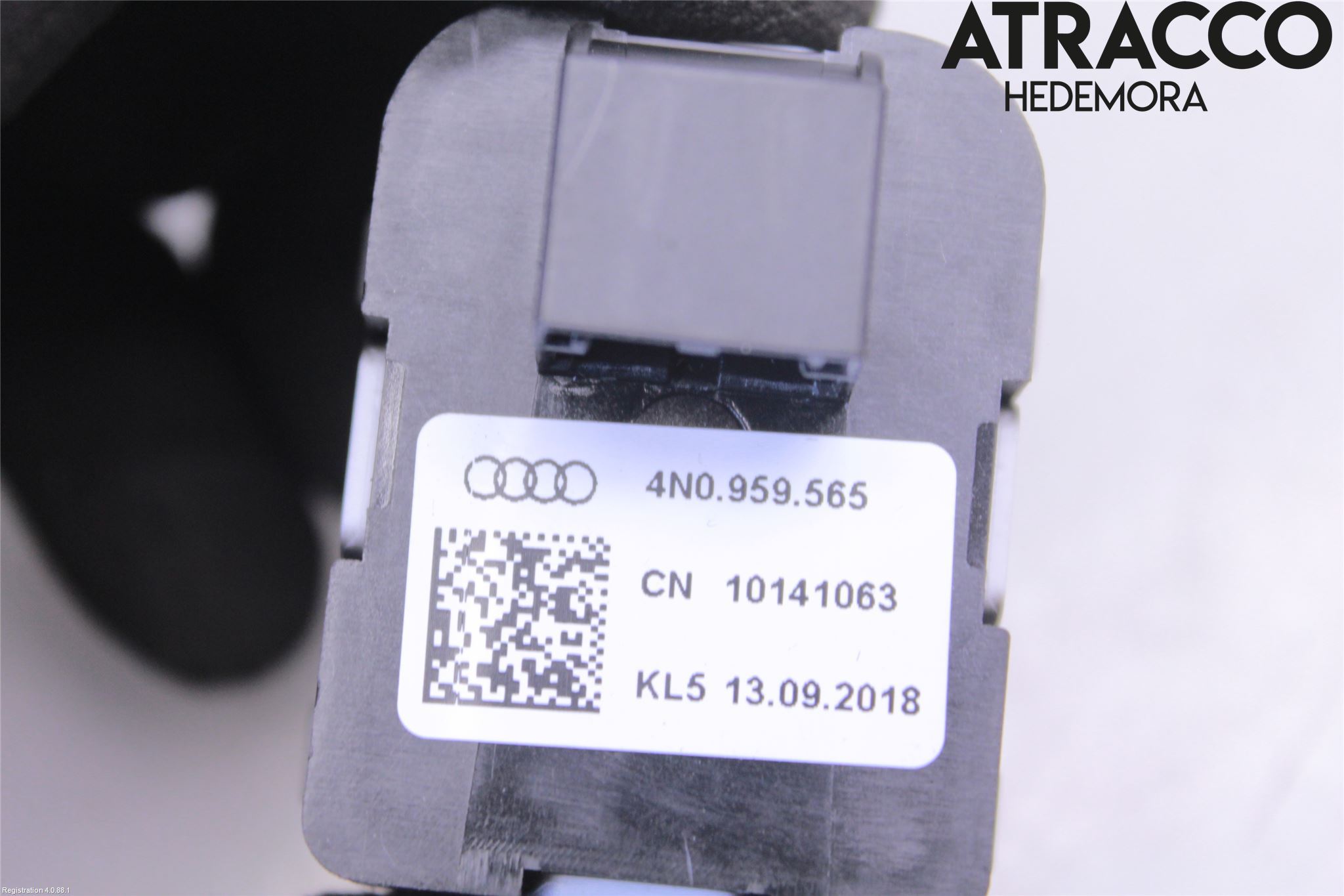 Audi A6 F2/C8 19- Bryter Speil