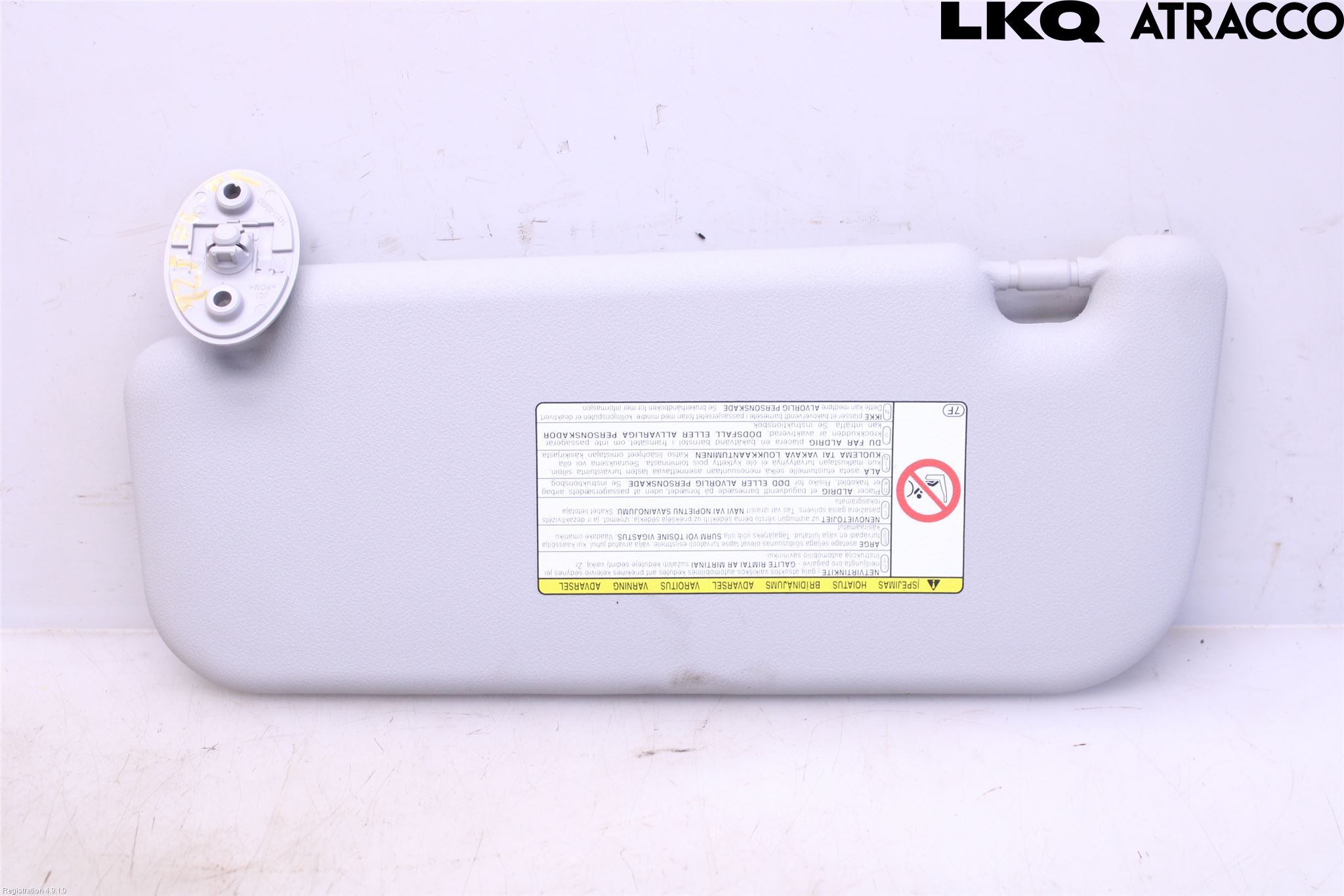 Toyota YARIS XP130 12-14 Innr Solskjerm