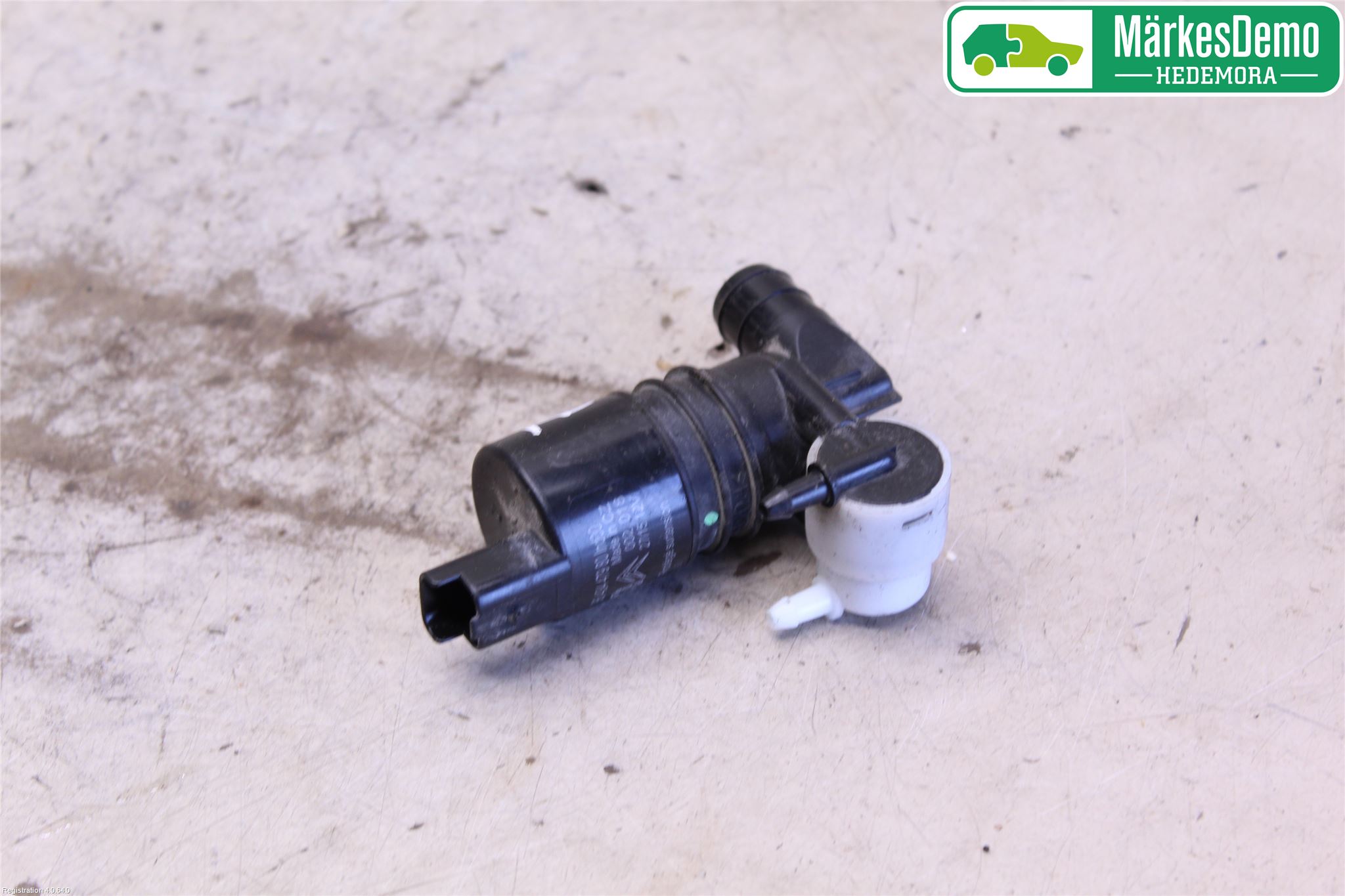 Citroen C4 CACTUS 14-20 Spylerpumpe Frontrute