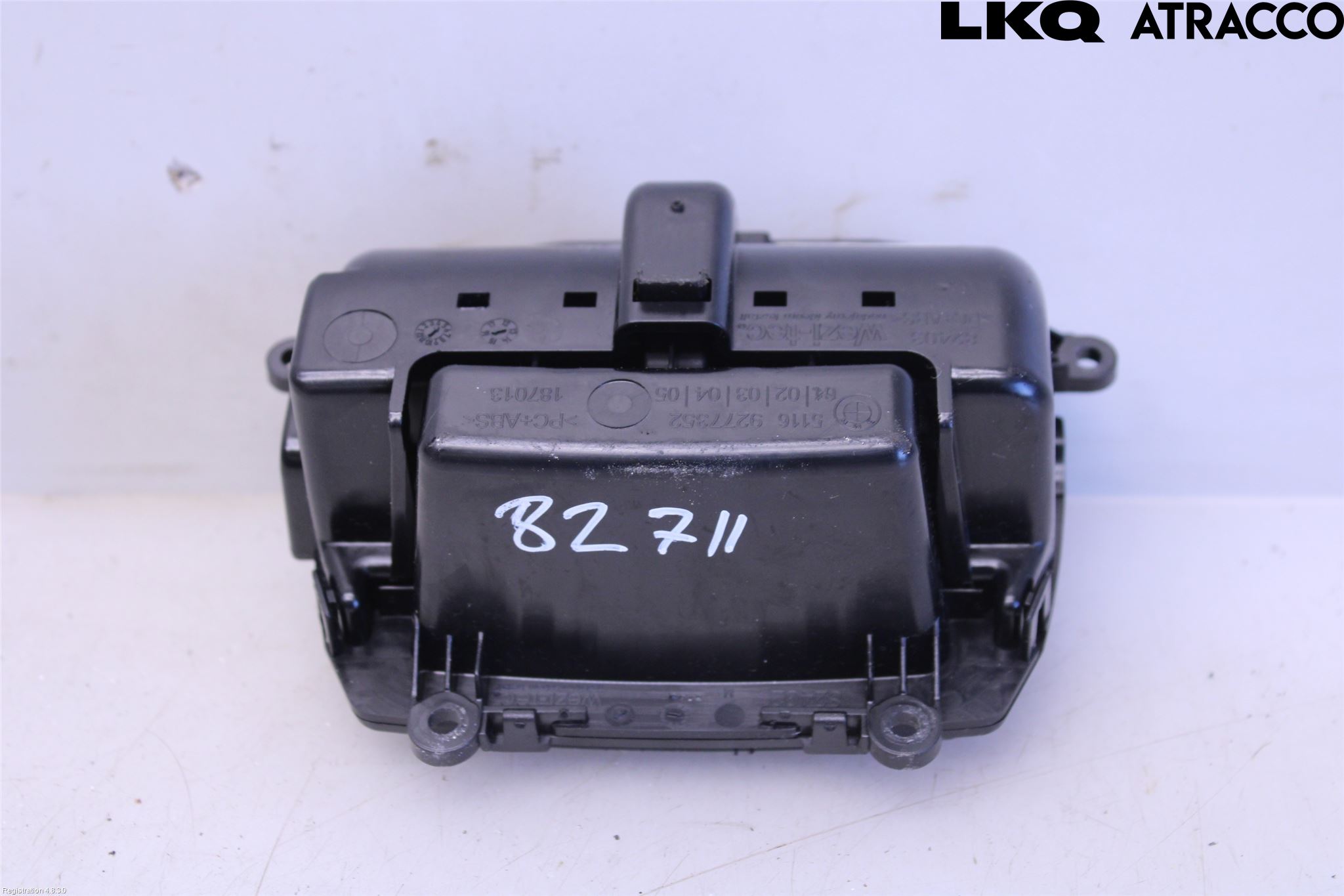 BMW 5 F10/F11/F18 09-17 Innr Oppbevaringsrom