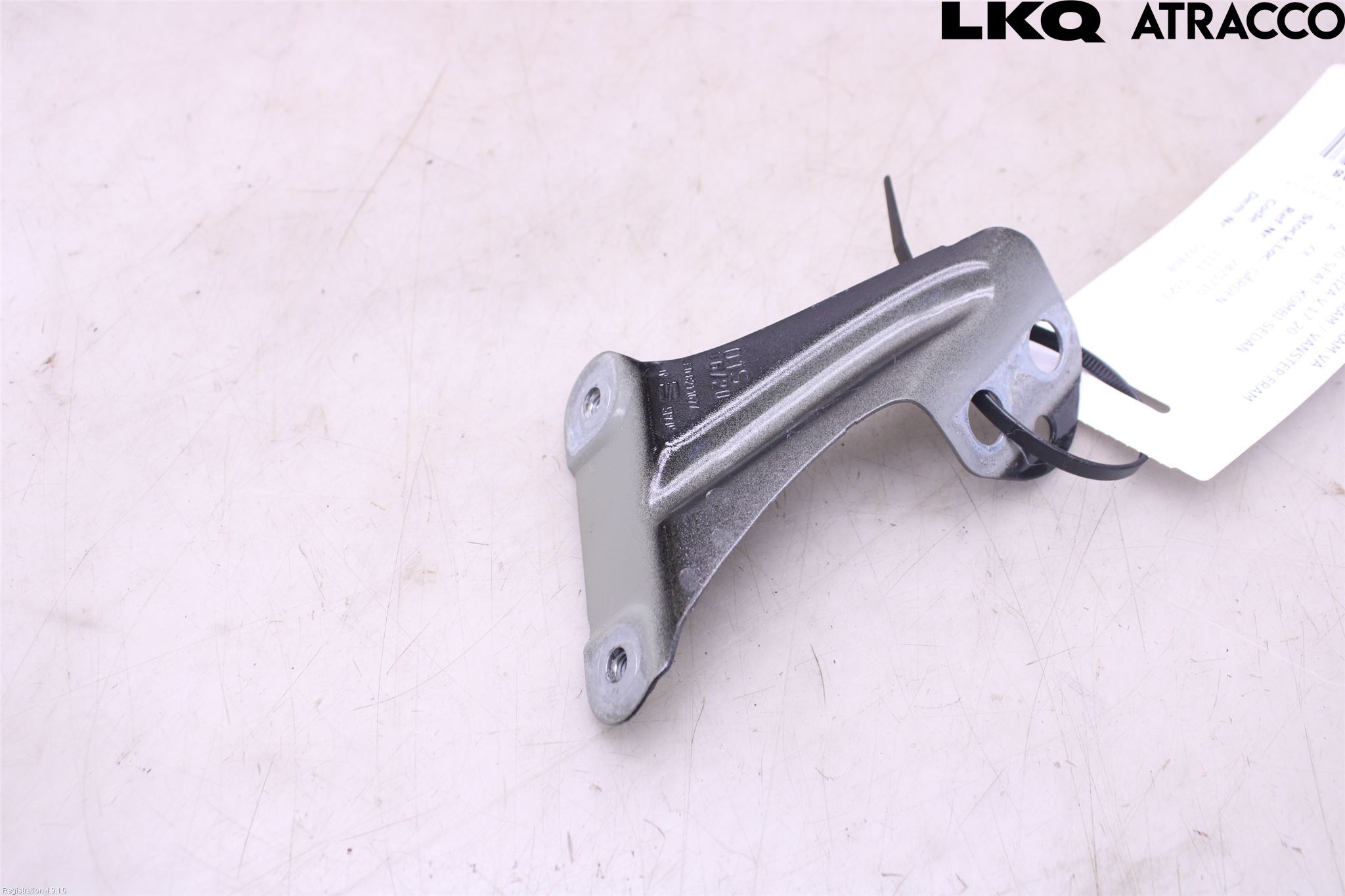 Seat IBIZA V 17-20 Frontskjermfeste Venstre
