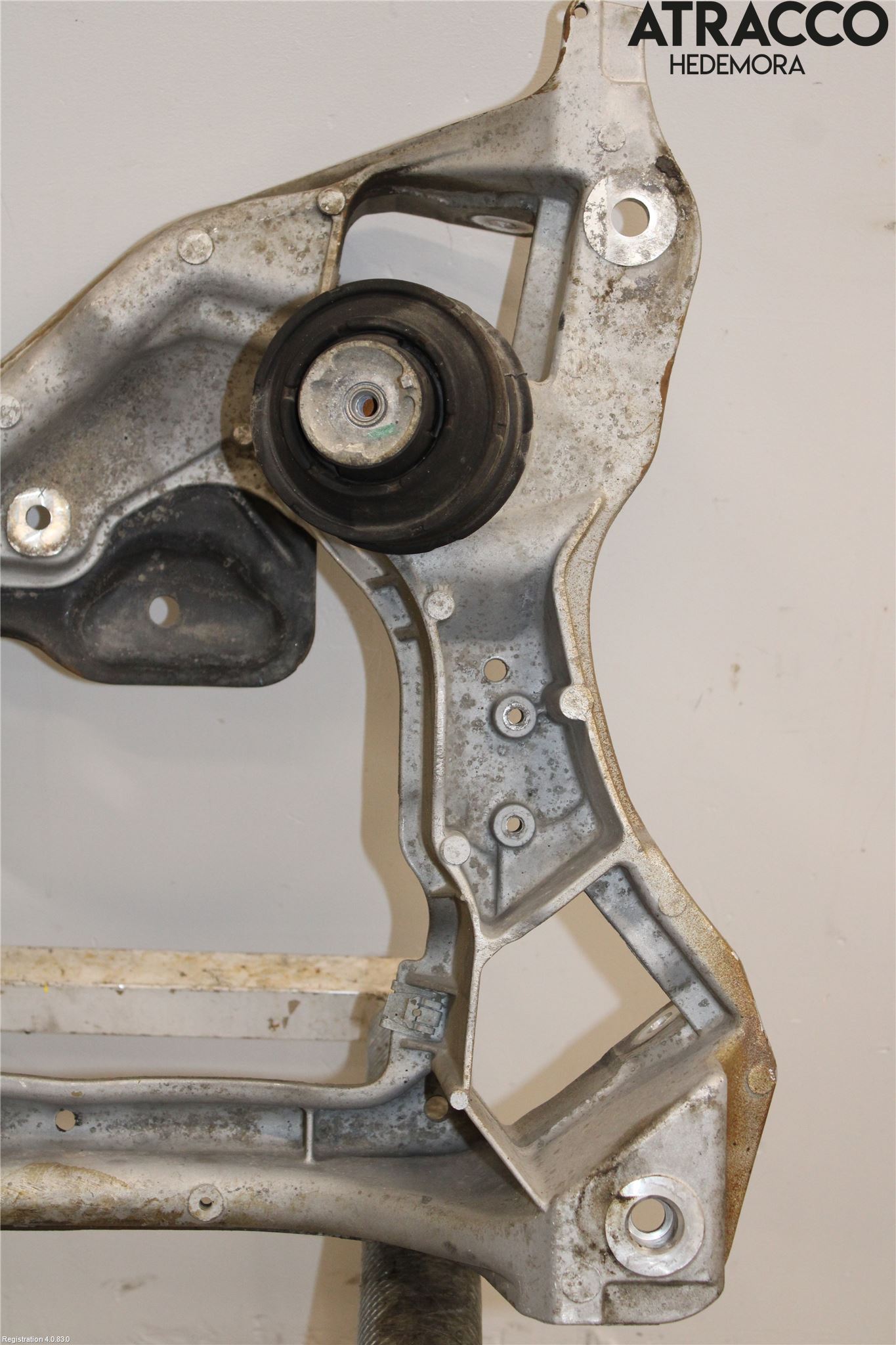 Mercedes-Benz MB C (203) 00-07 Forstillingsbjelke(Tvergående)