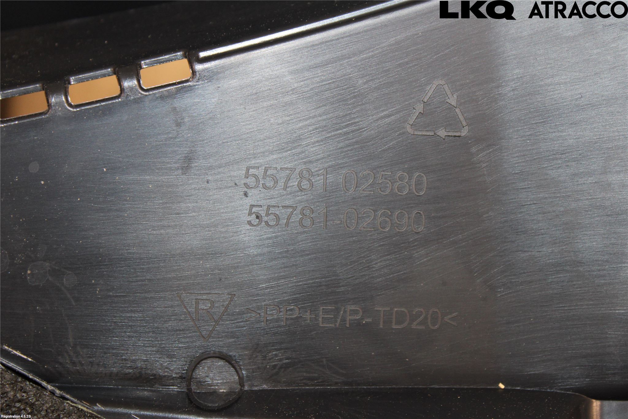 Toyota COROLLA 19- Visker Deksel-Grill-Under Frr