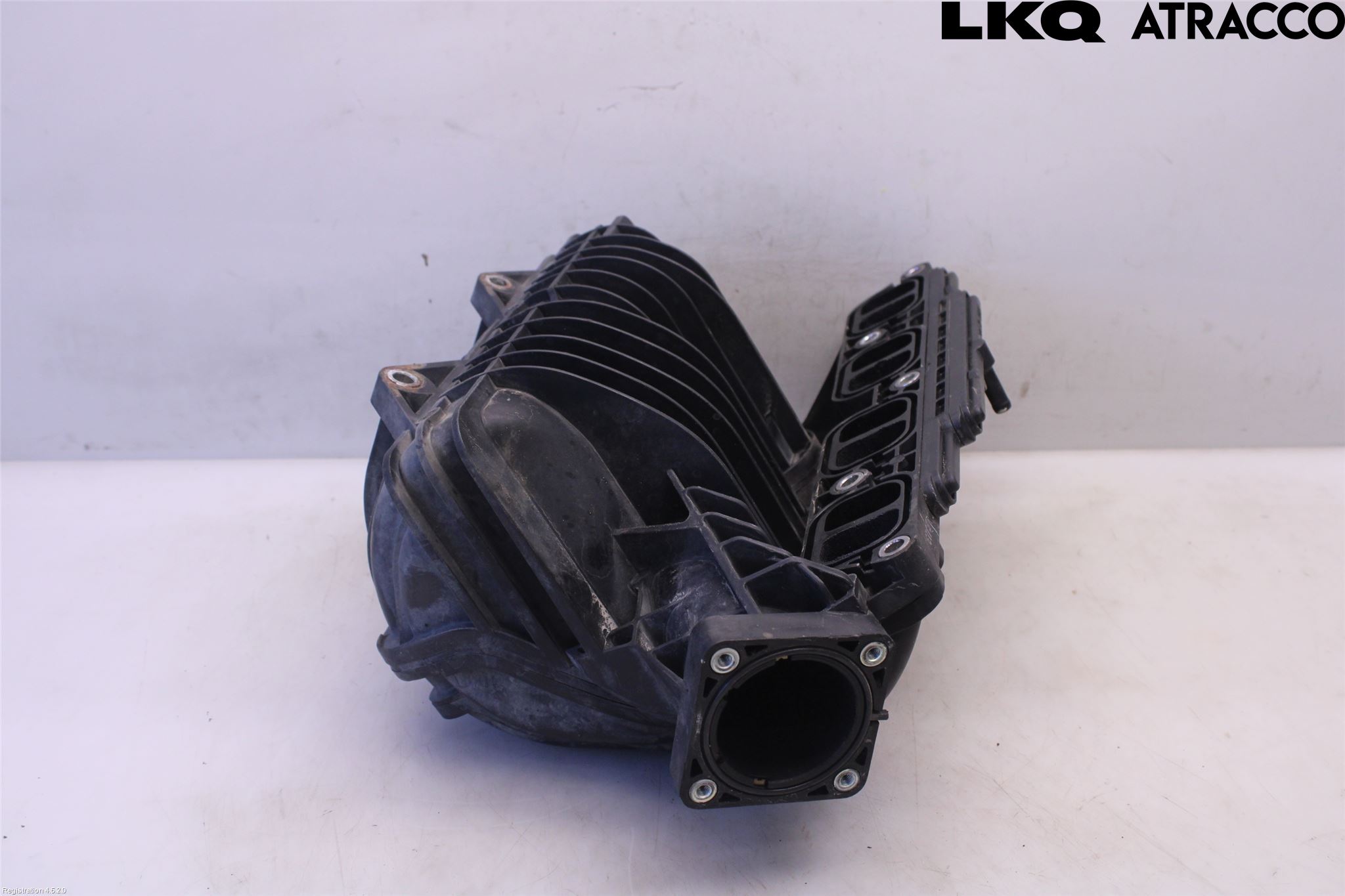 Toyota AVENSIS 03-06 Innsugningsmanifold
