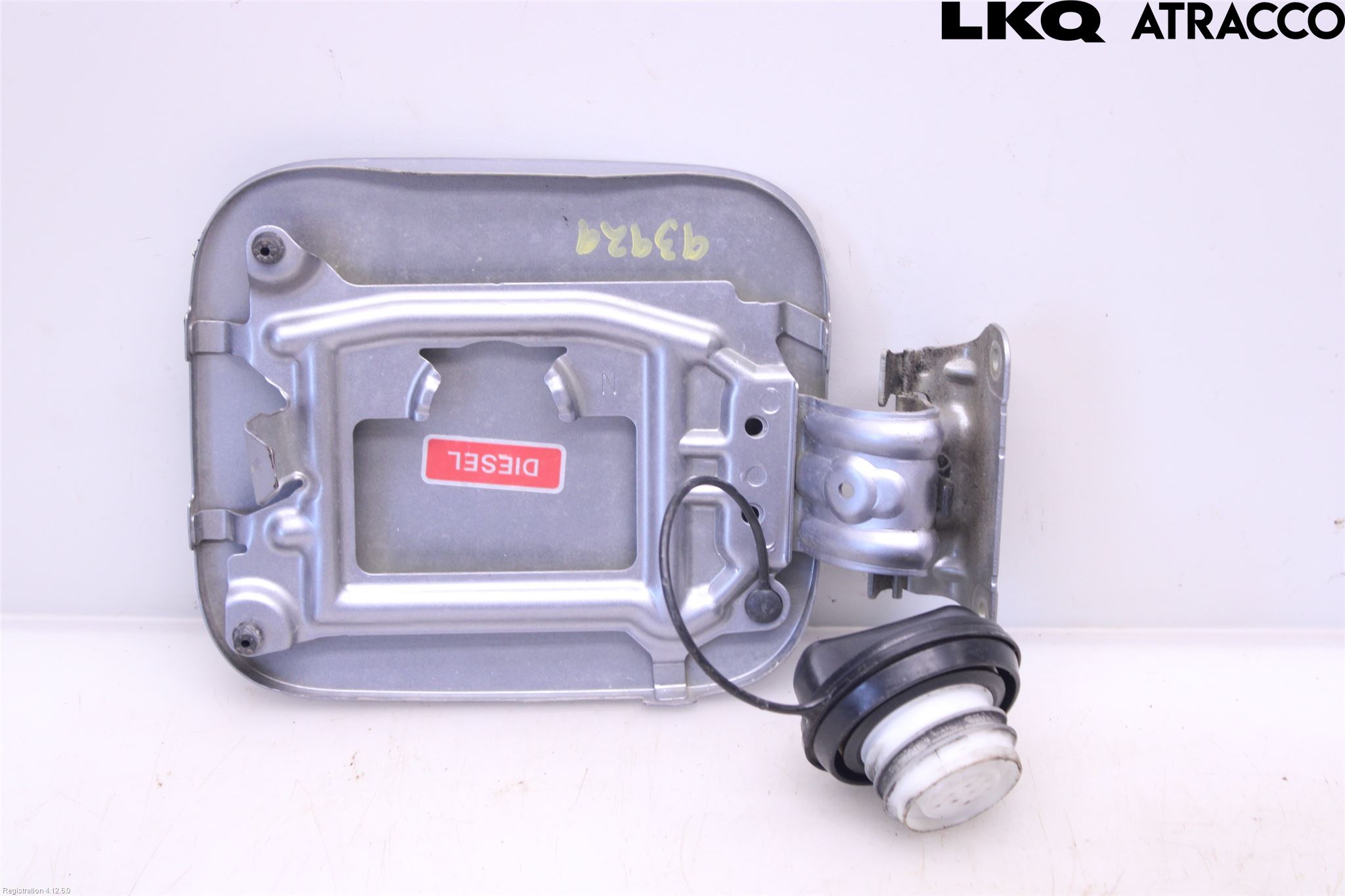 Nissan QASHQAI+2  10-14 Drivstoff Tankluke
