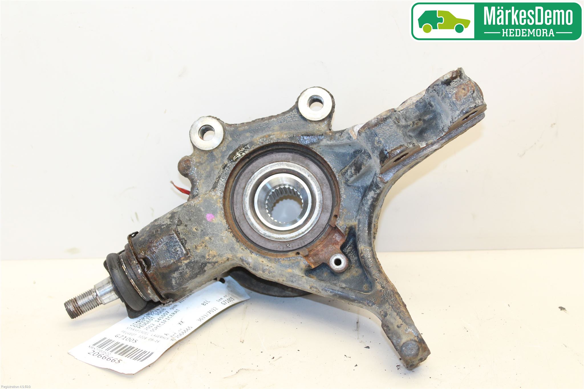 Peugeot 3008 09-16 Spindel Hf