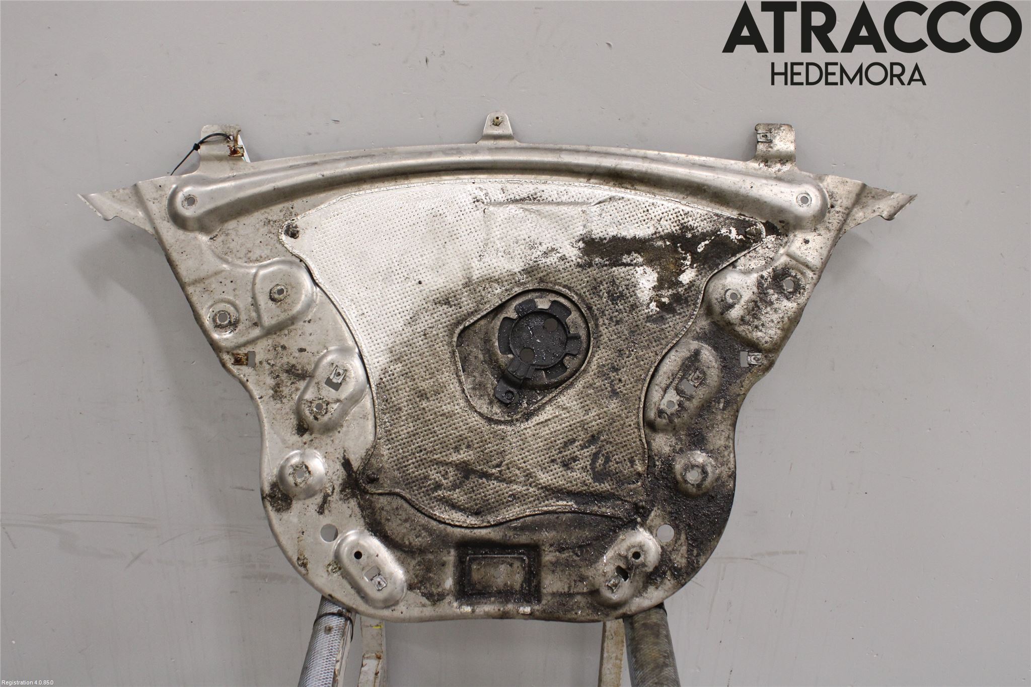 BMW 5 F10/F11/F18 09-17 Bunnplate U Motor-Gear-Dørk