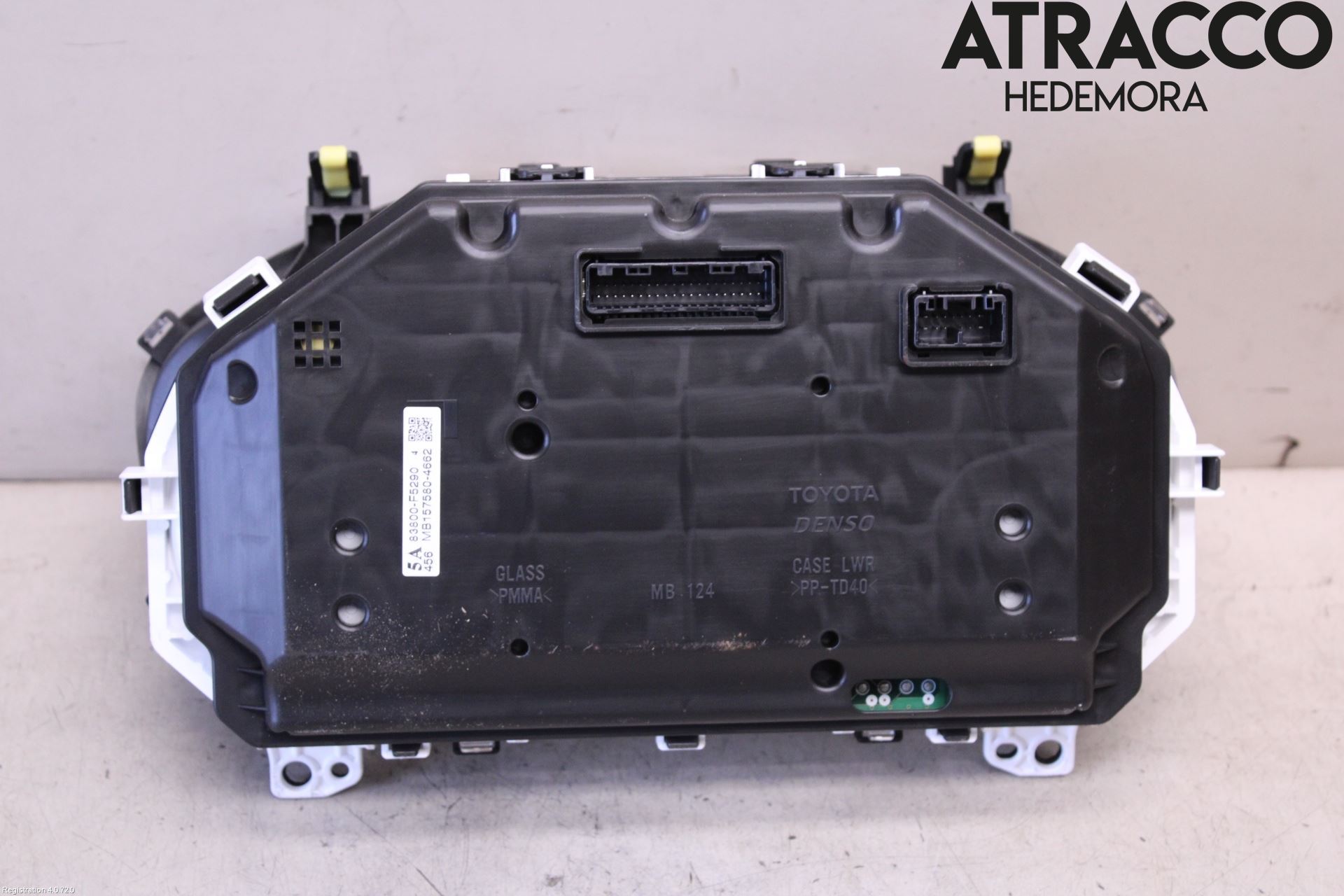 Toyota YARIS XP130 15-20 Instr Kombinert