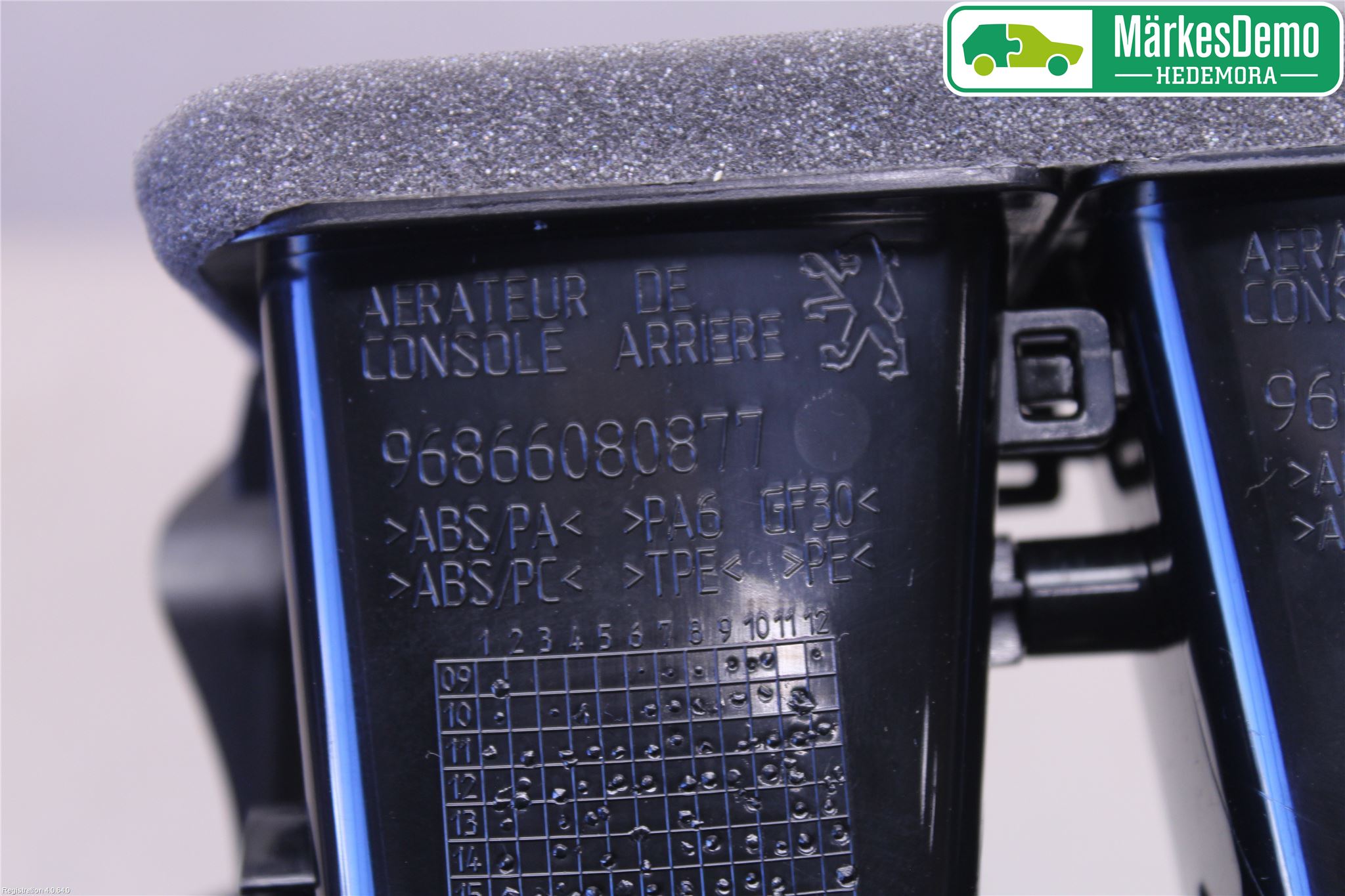 Peugeot 3008 17-24 Dashbord Kanal - Dyse