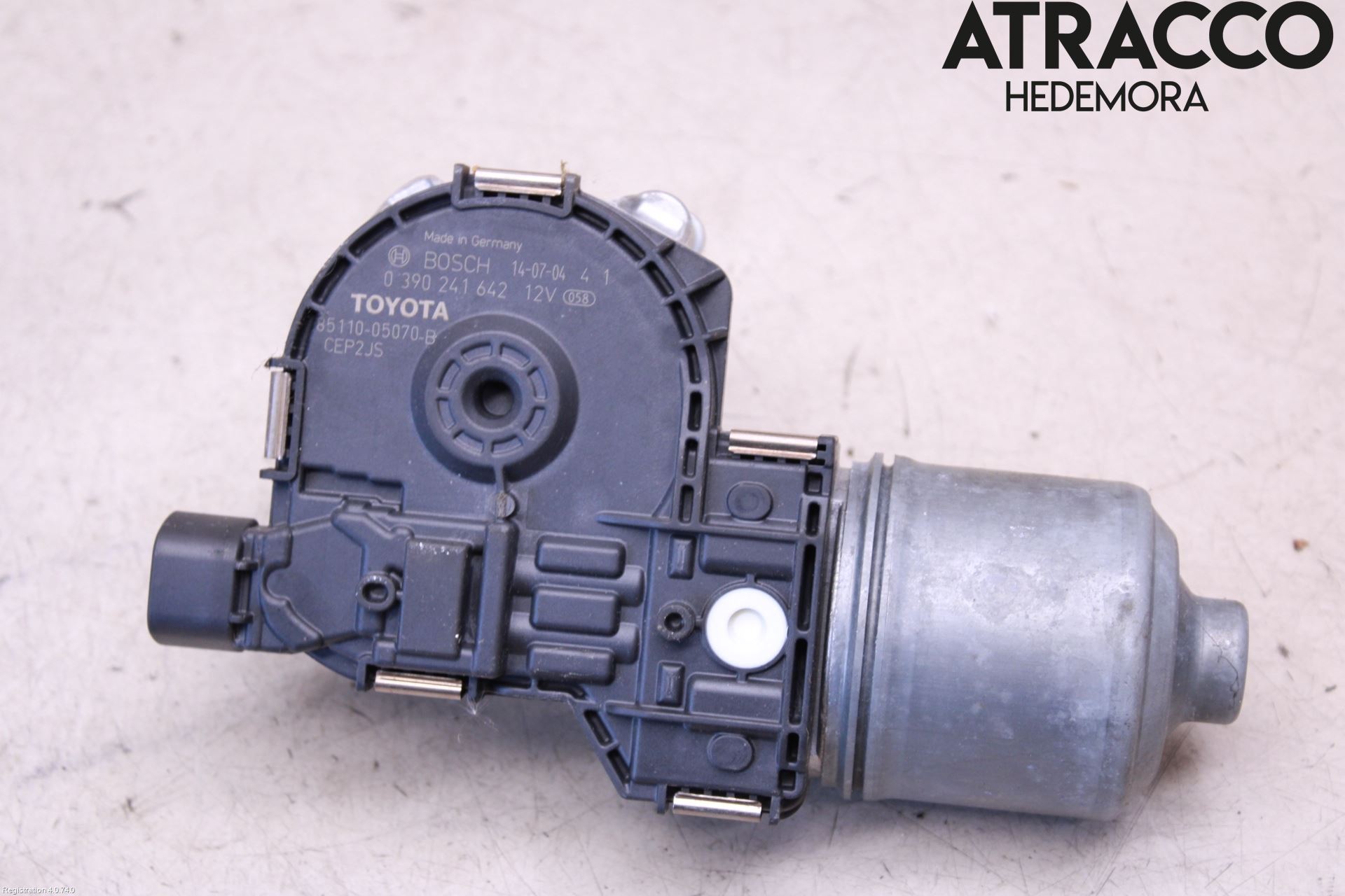 Toyota AVENSIS 09-15 Viskermotor Frontrute
