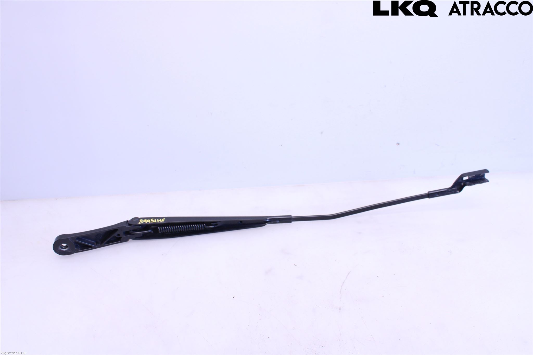 Volkswagen VW PASSAT 20-24 Viskerarm-Armer Frontrute