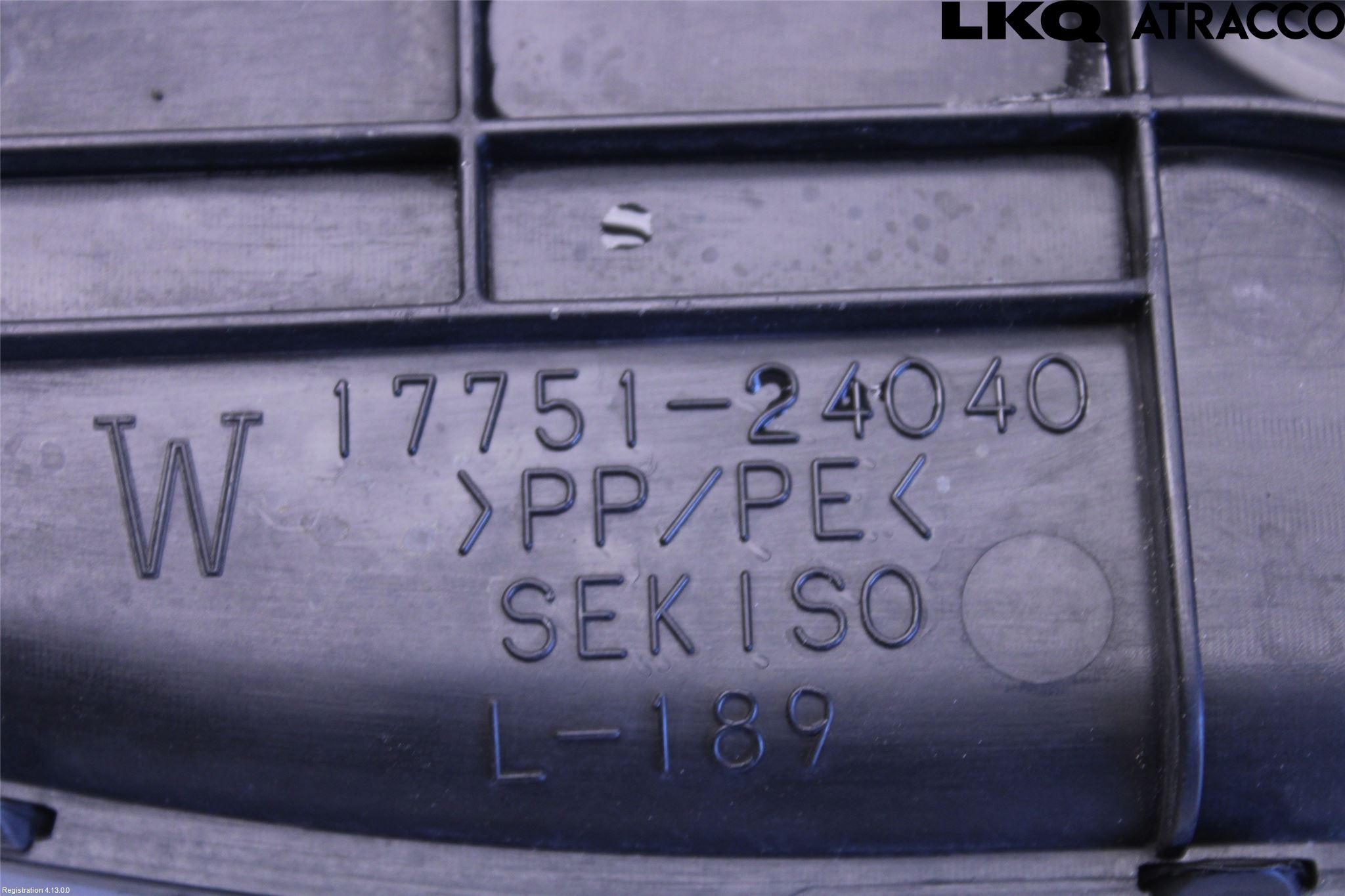Toyota COROLLA CROSS XG10 22- Luftstyring Front