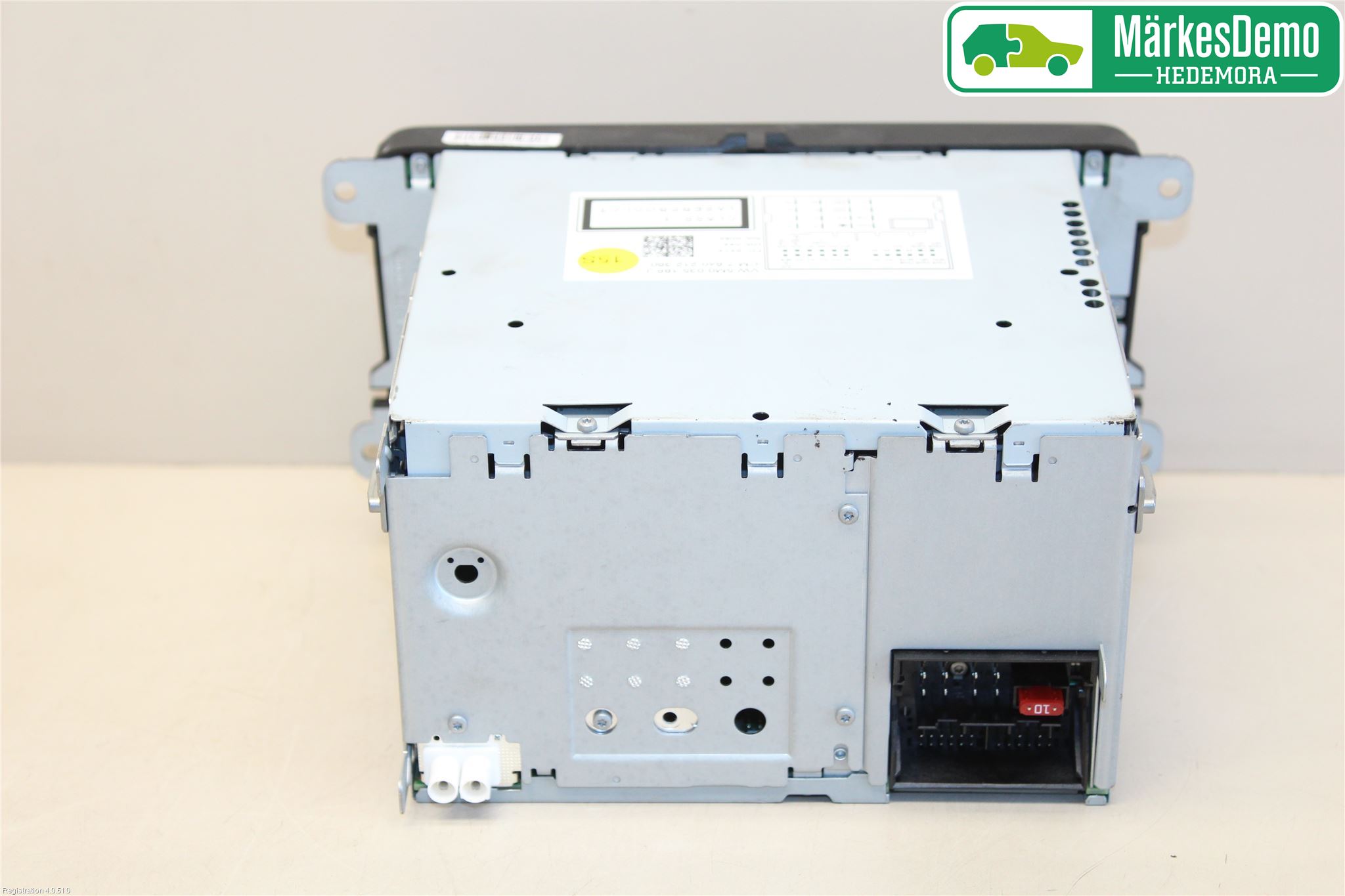 Volkswagen VW TRANSP/CARAVELLE (T5) 04-15 Stereo Radio Med Cd