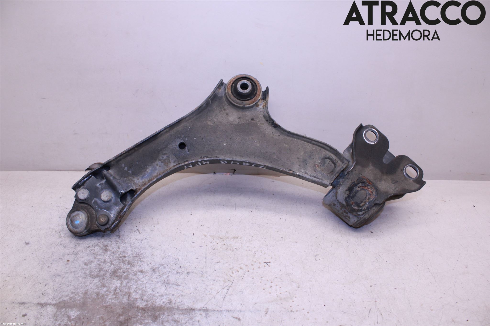 Ford GALAXY 06-15 Bærearm Foran Høyre Nedre