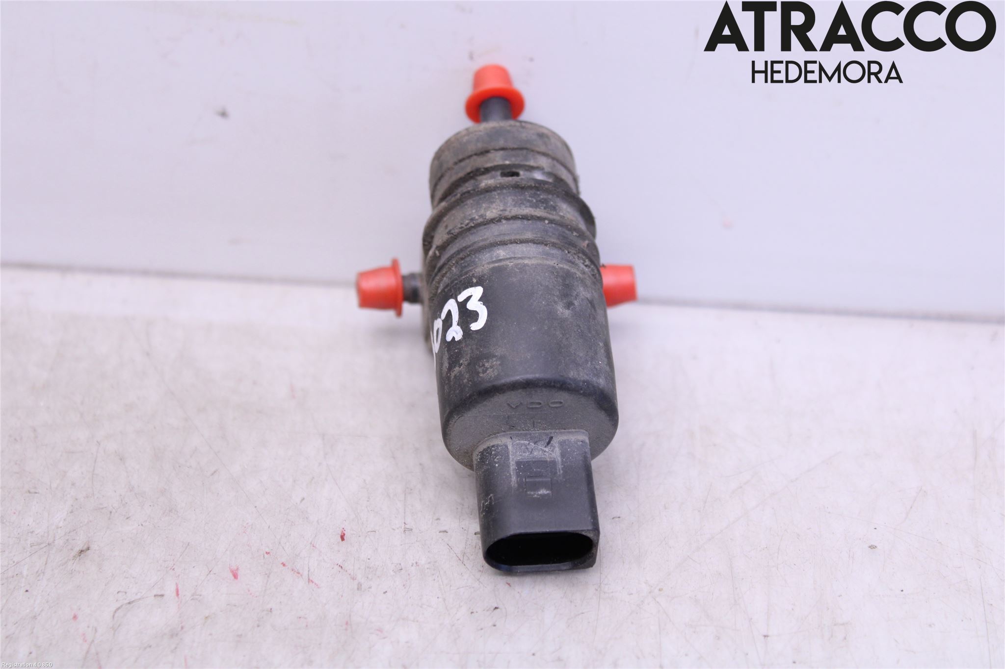 Volkswagen VW POLO 05-09 Spylerpumpe Frontrute