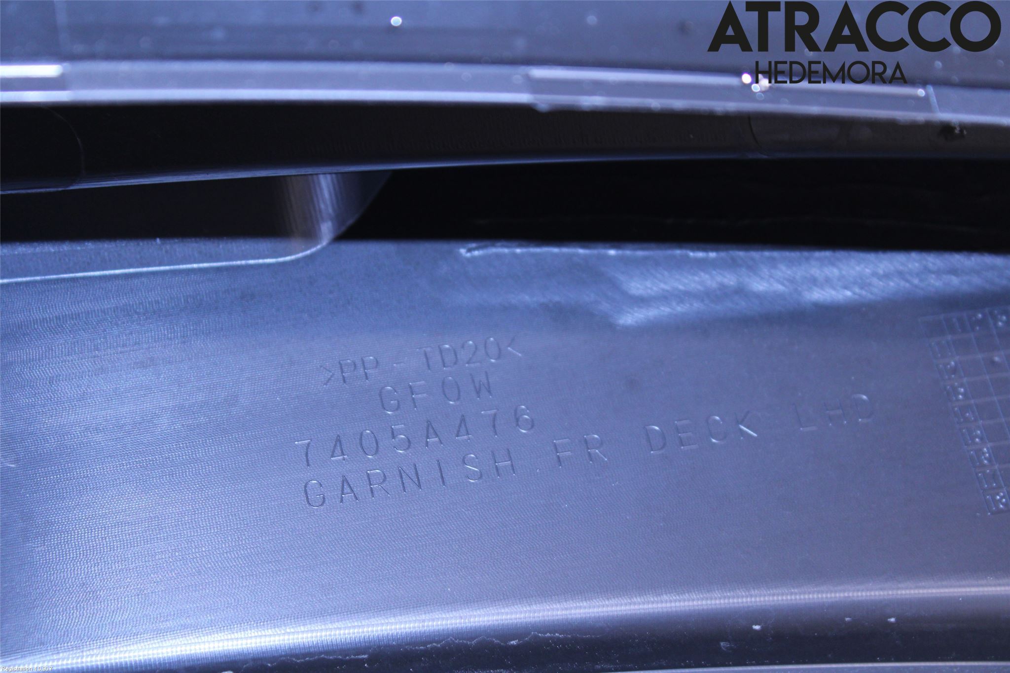 Mitsubishi OUTLANDER 13-21 Visker Deksel-Grill-Under Frr