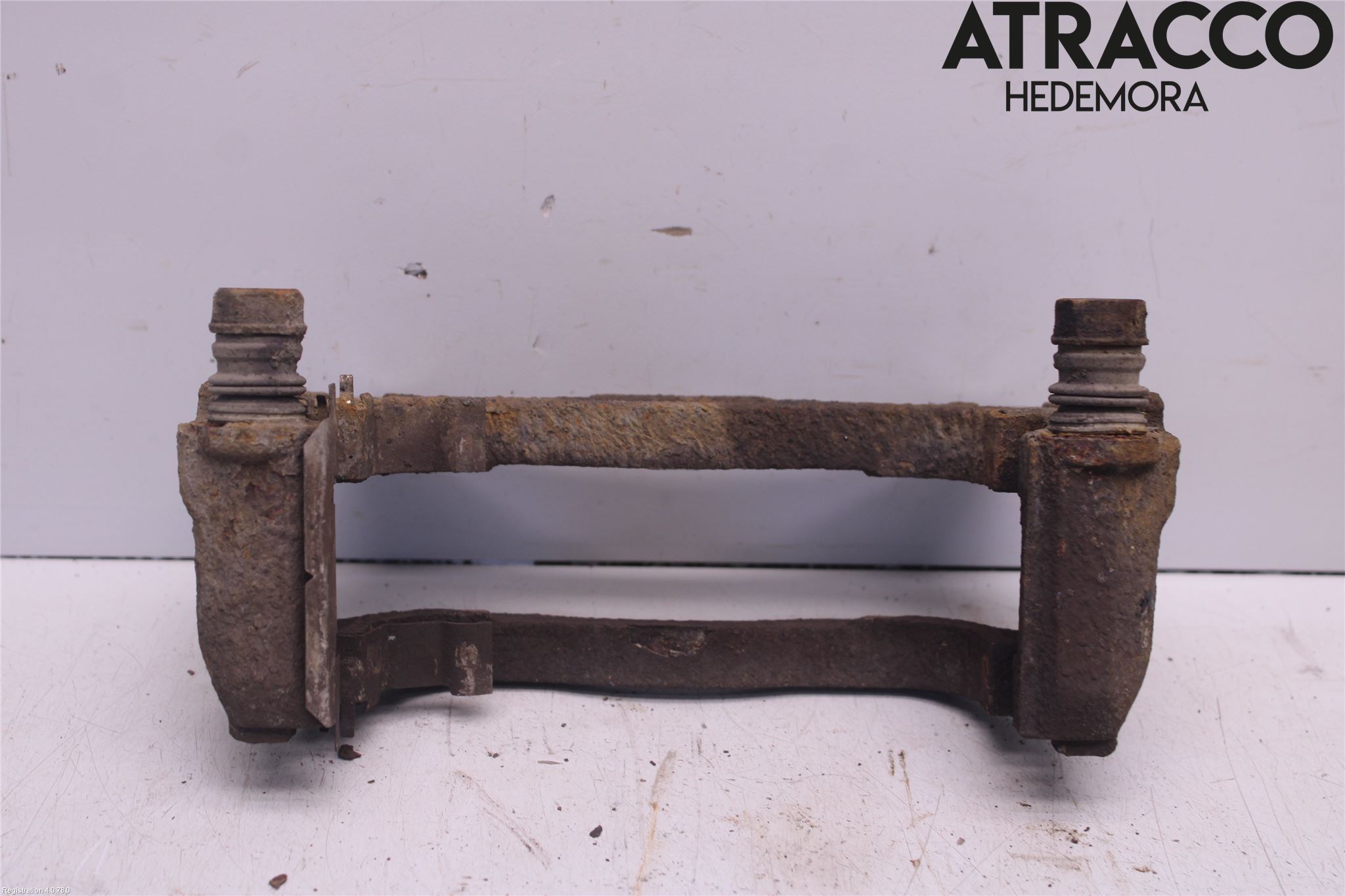 Subaru B9 TRIBECA  06-07 Bremsecaliper Feste Holder